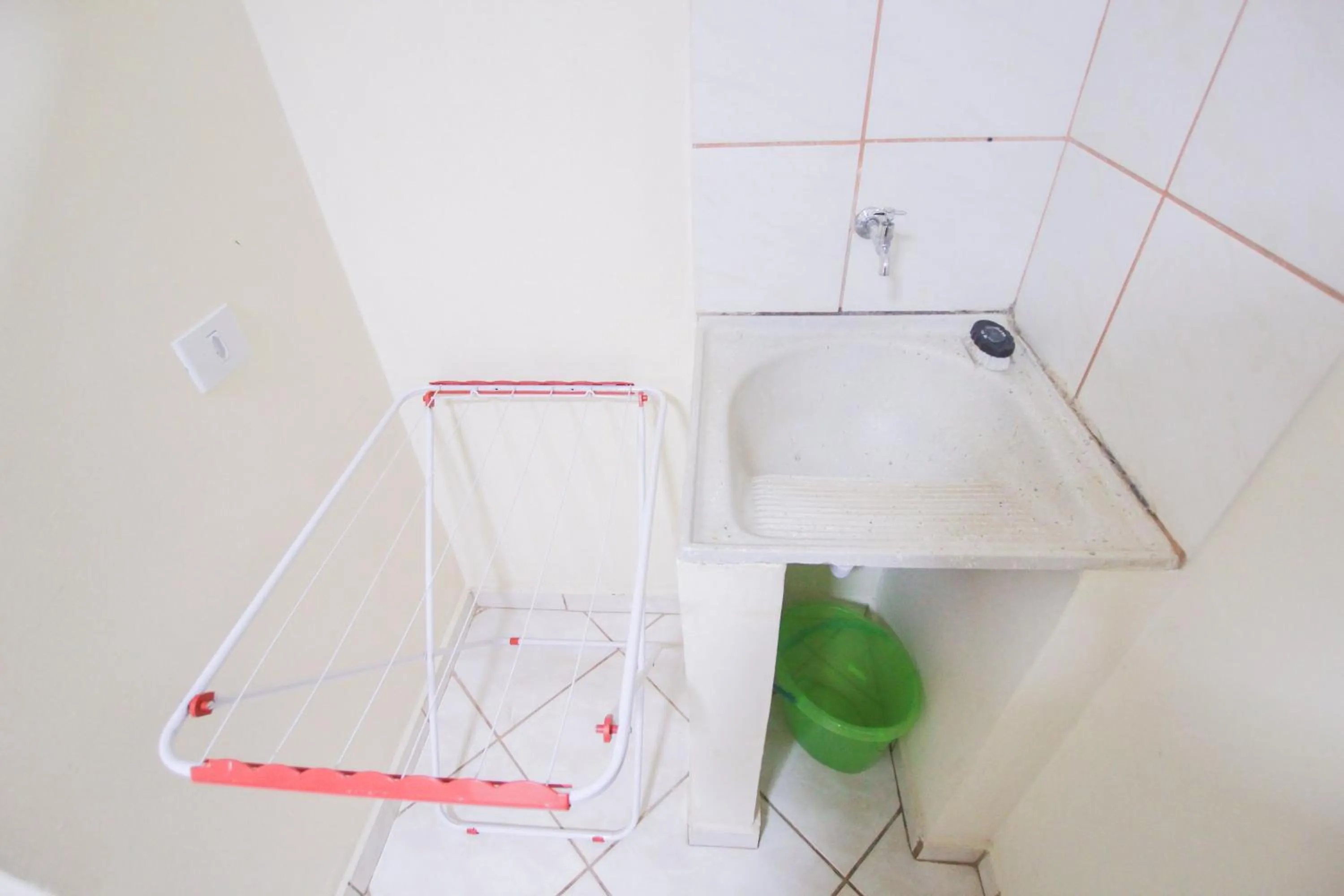 Area and facilities in Ypê Flats e Containers