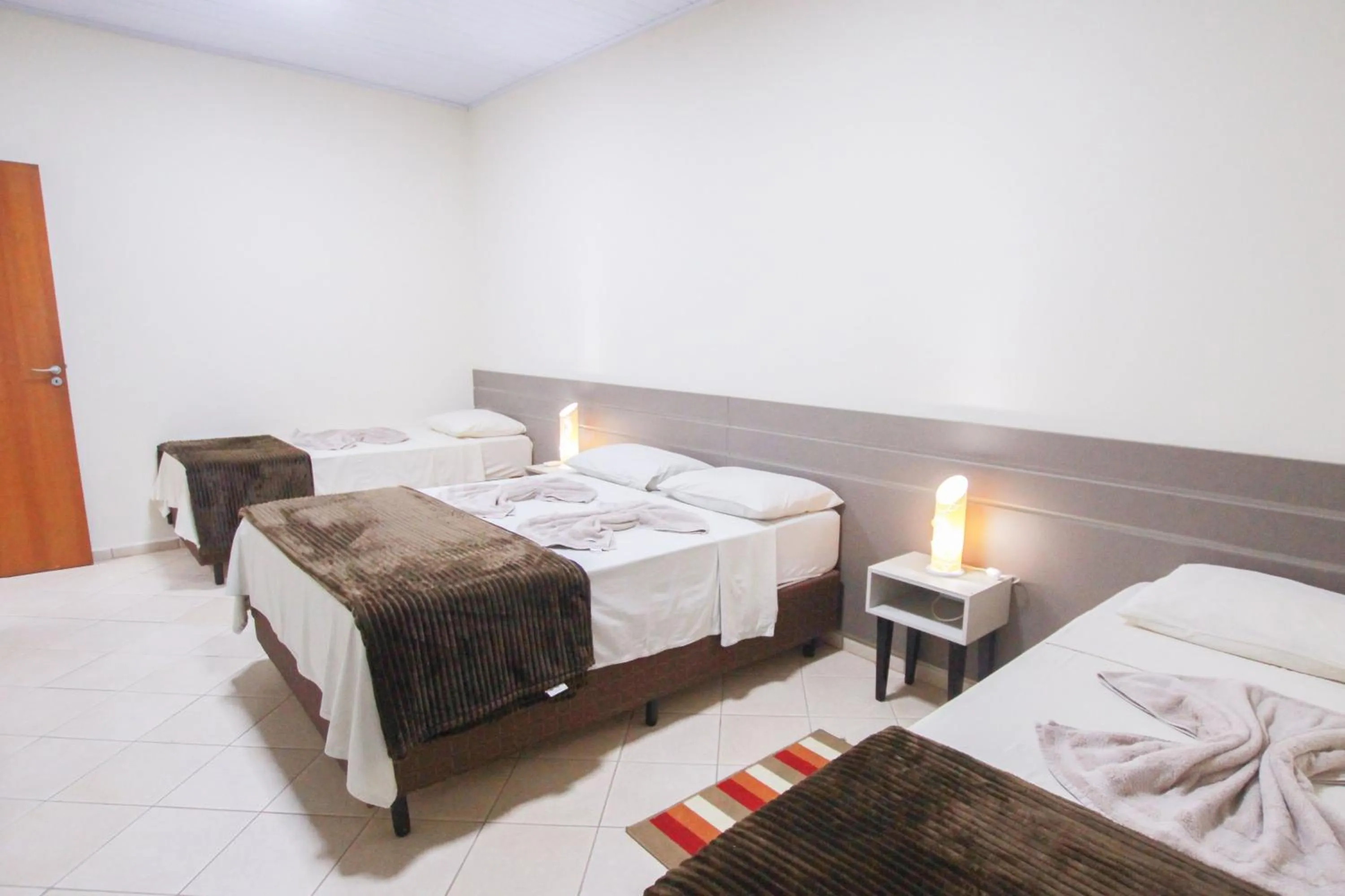 Bed in Ypê Flats e Containers