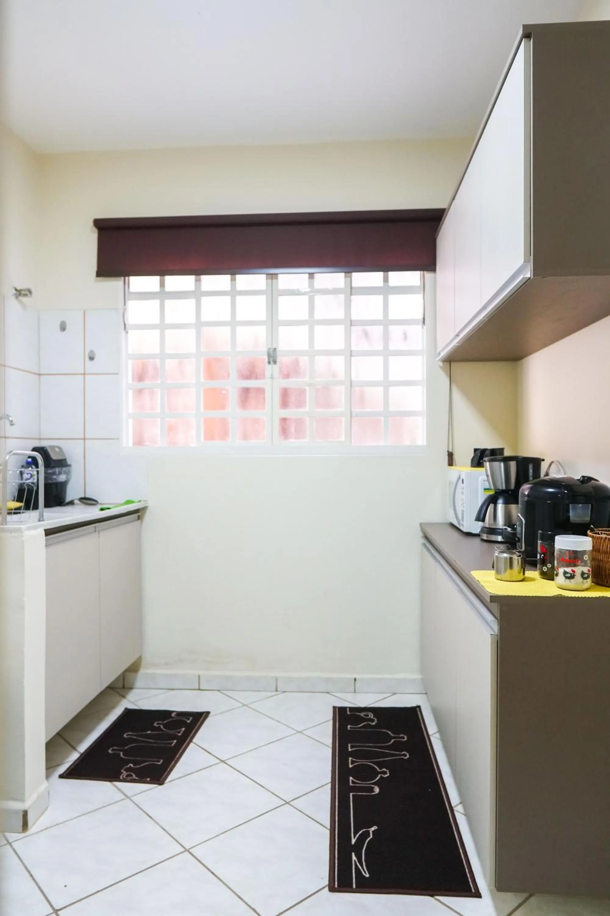 Kitchen or kitchenette in Ypê Flats e Containers
