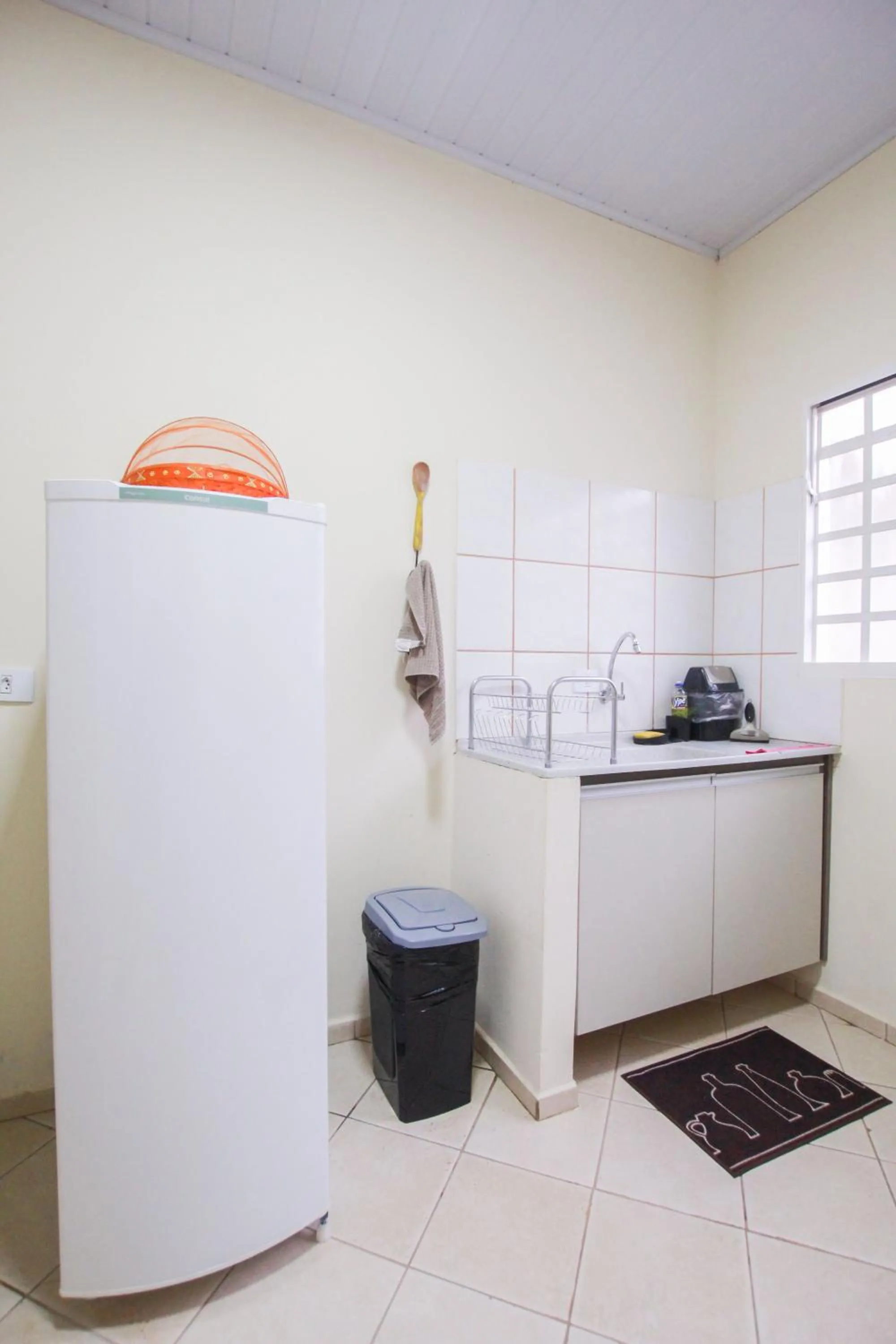 Kitchen or kitchenette in Ypê Flats e Containers