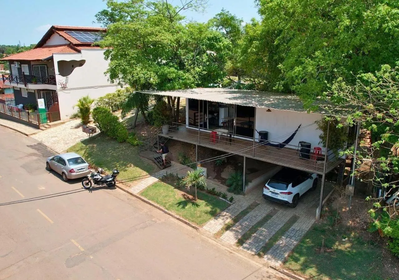 Location in Ypê Flats e Containers