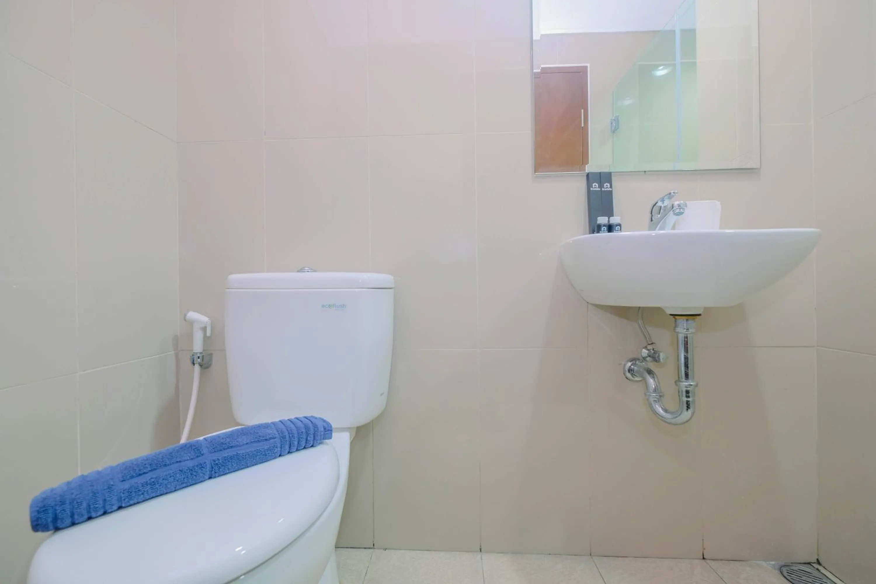 Highest Value 1BR Apartment at M-Town Signature By Travelio