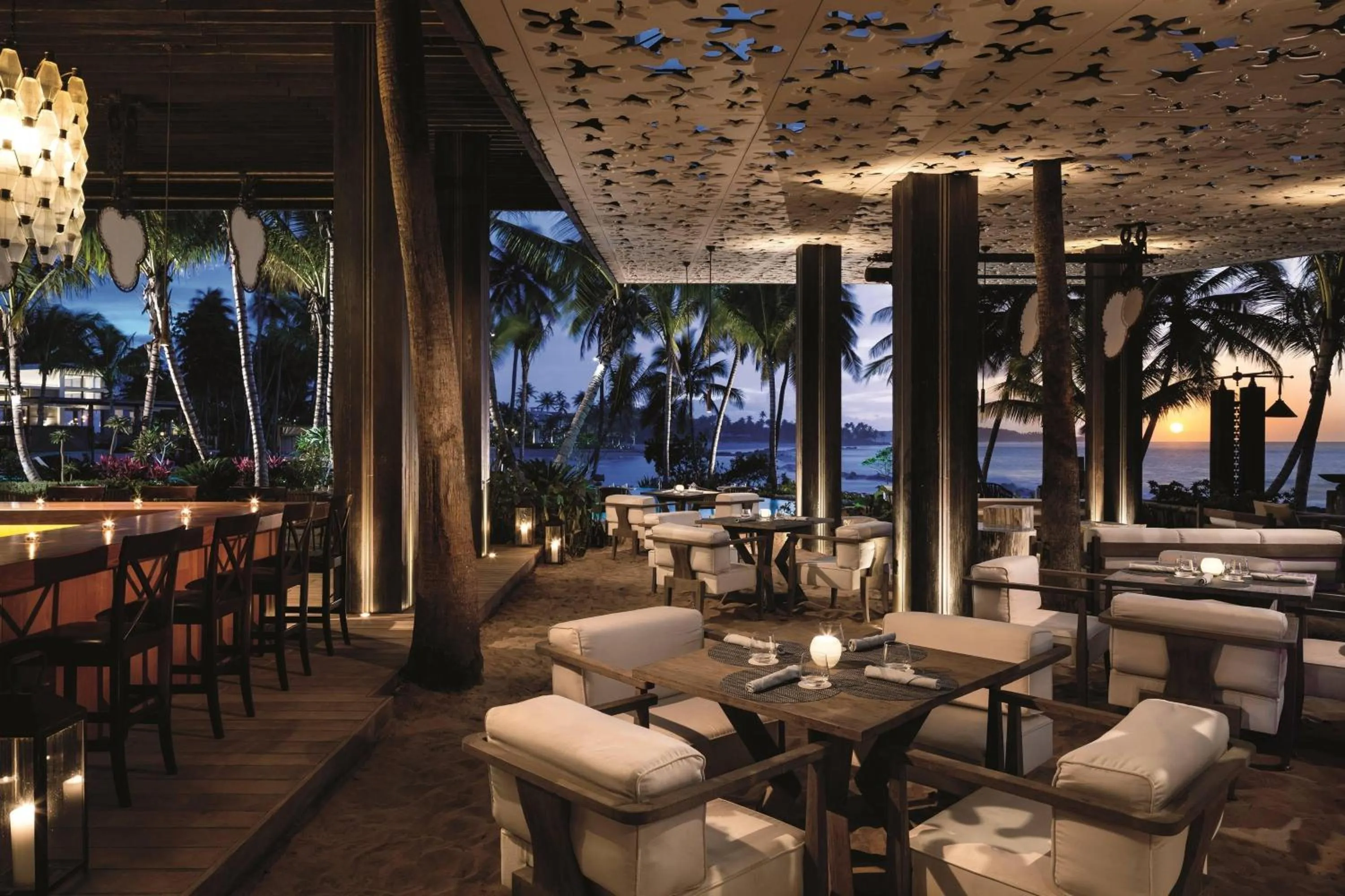 Lounge or bar in Dorado Beach, a Ritz-Carlton Reserve