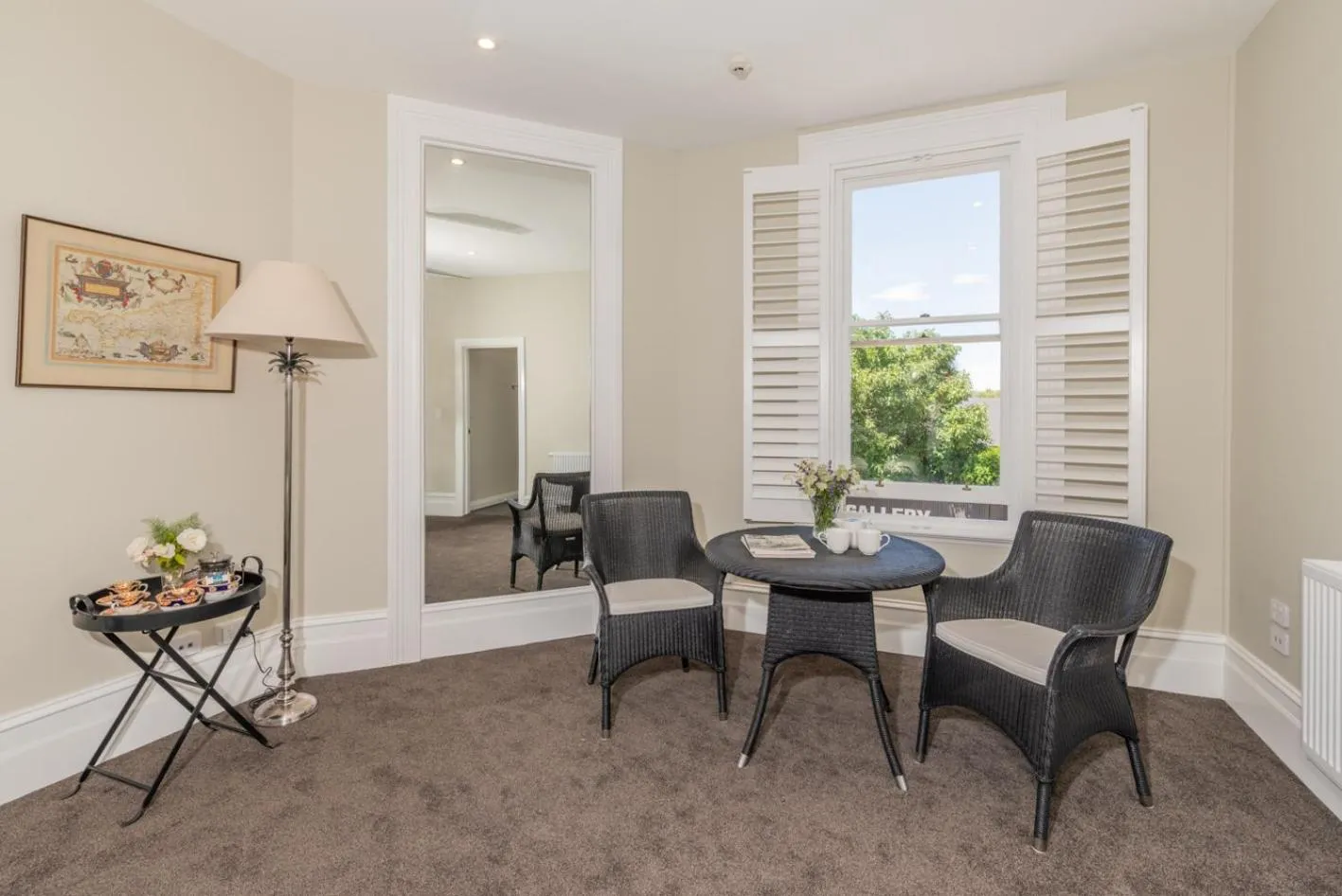 Seating area in The Lord Clyde