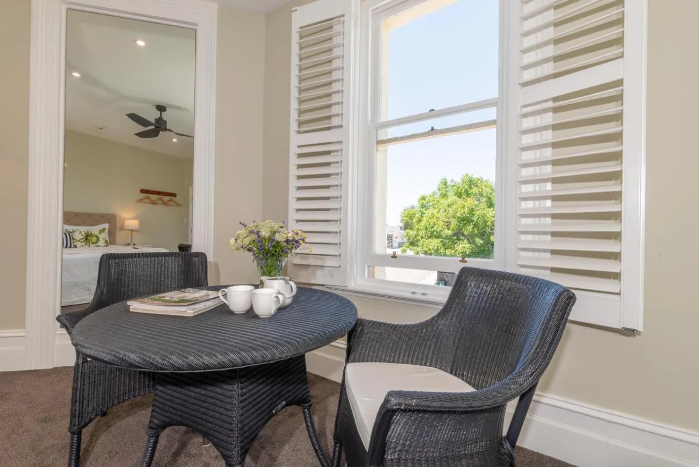 Seating area in The Lord Clyde