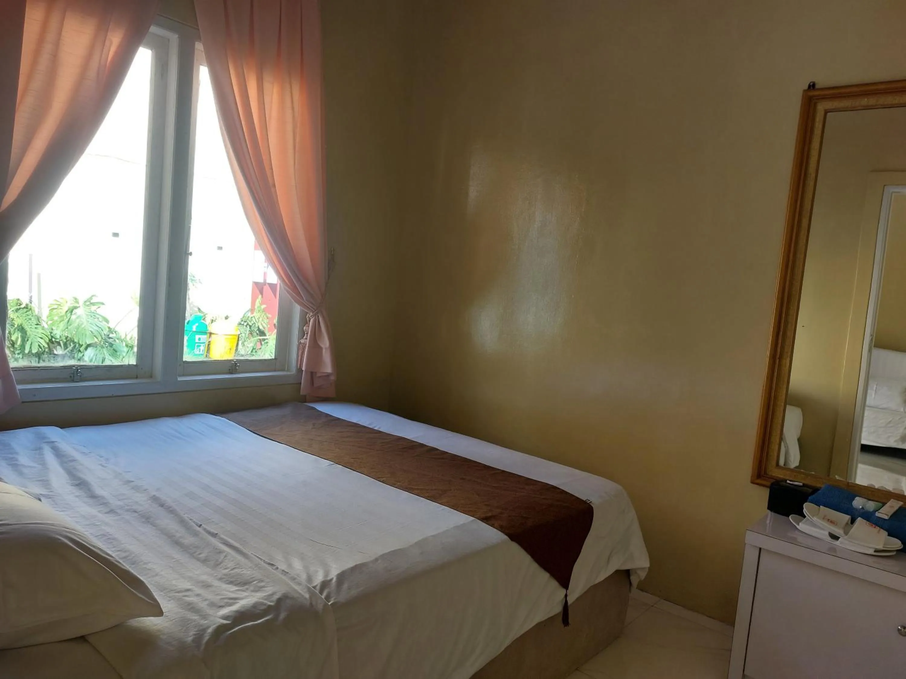 Bedroom, Bed in Istana Bromo Resort