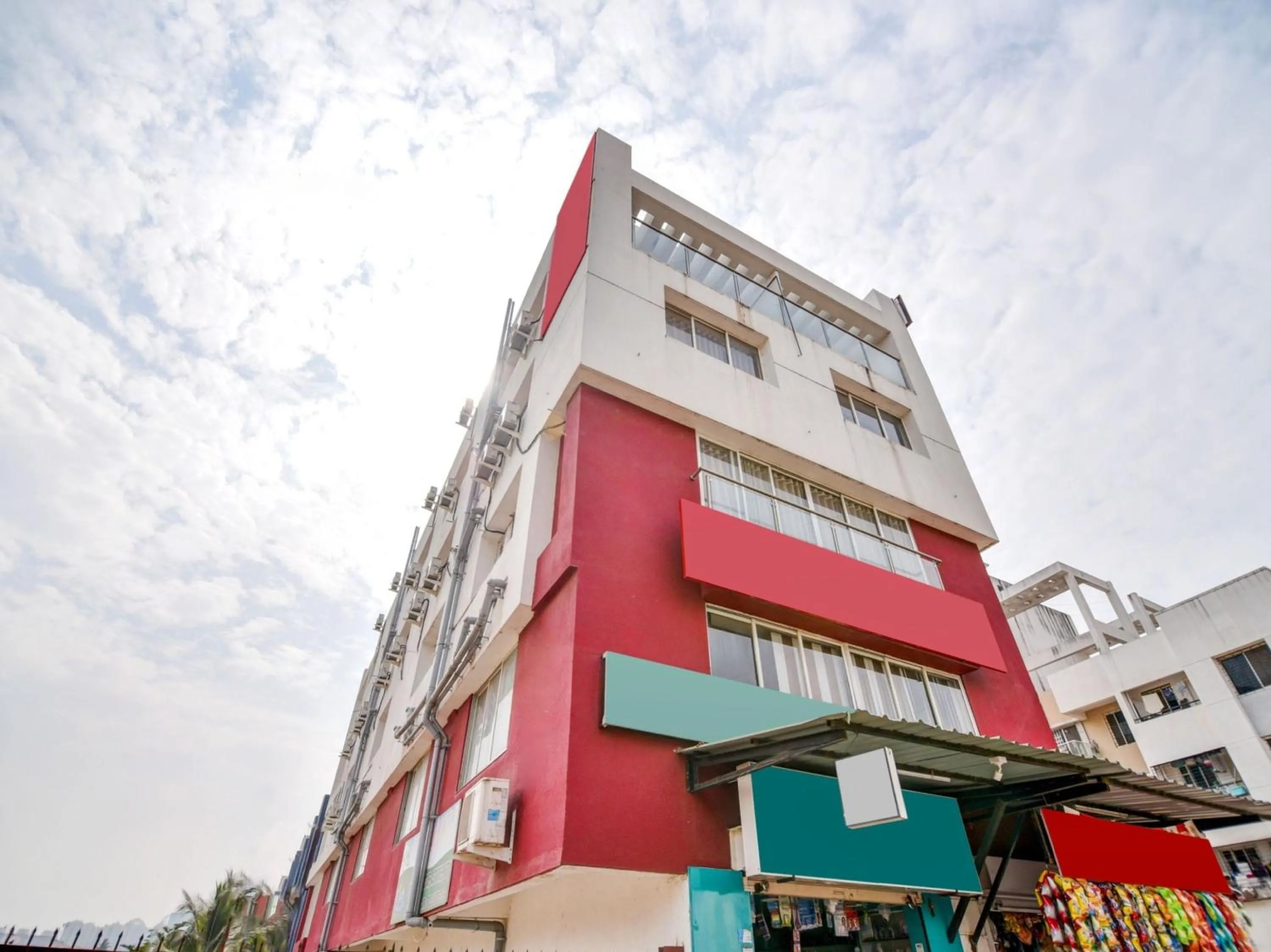 Facade/entrance in Hotel O Peaceful Stay Keshav Nagar.