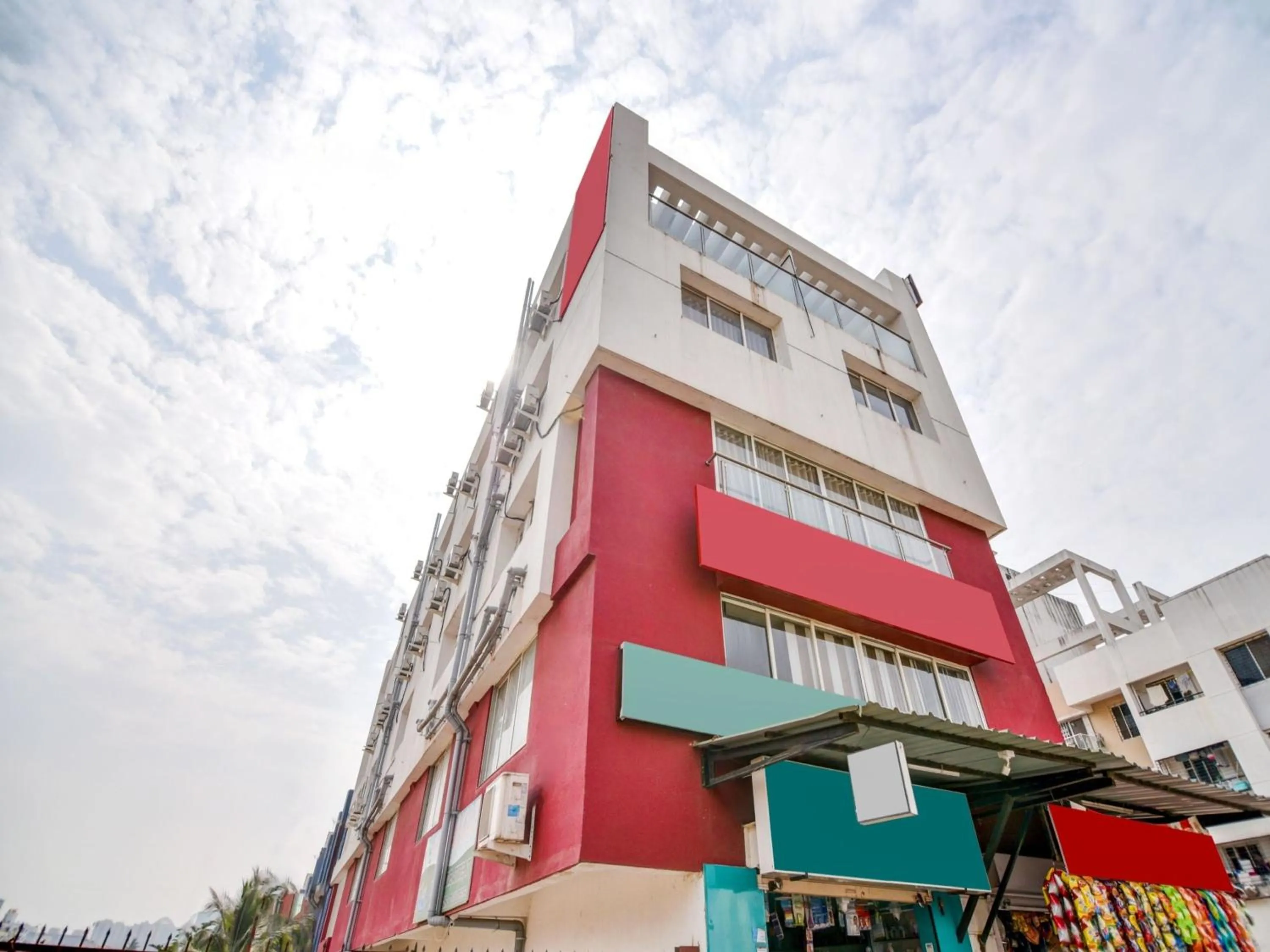 Facade/entrance in Hotel O Peaceful Stay Keshav Nagar.