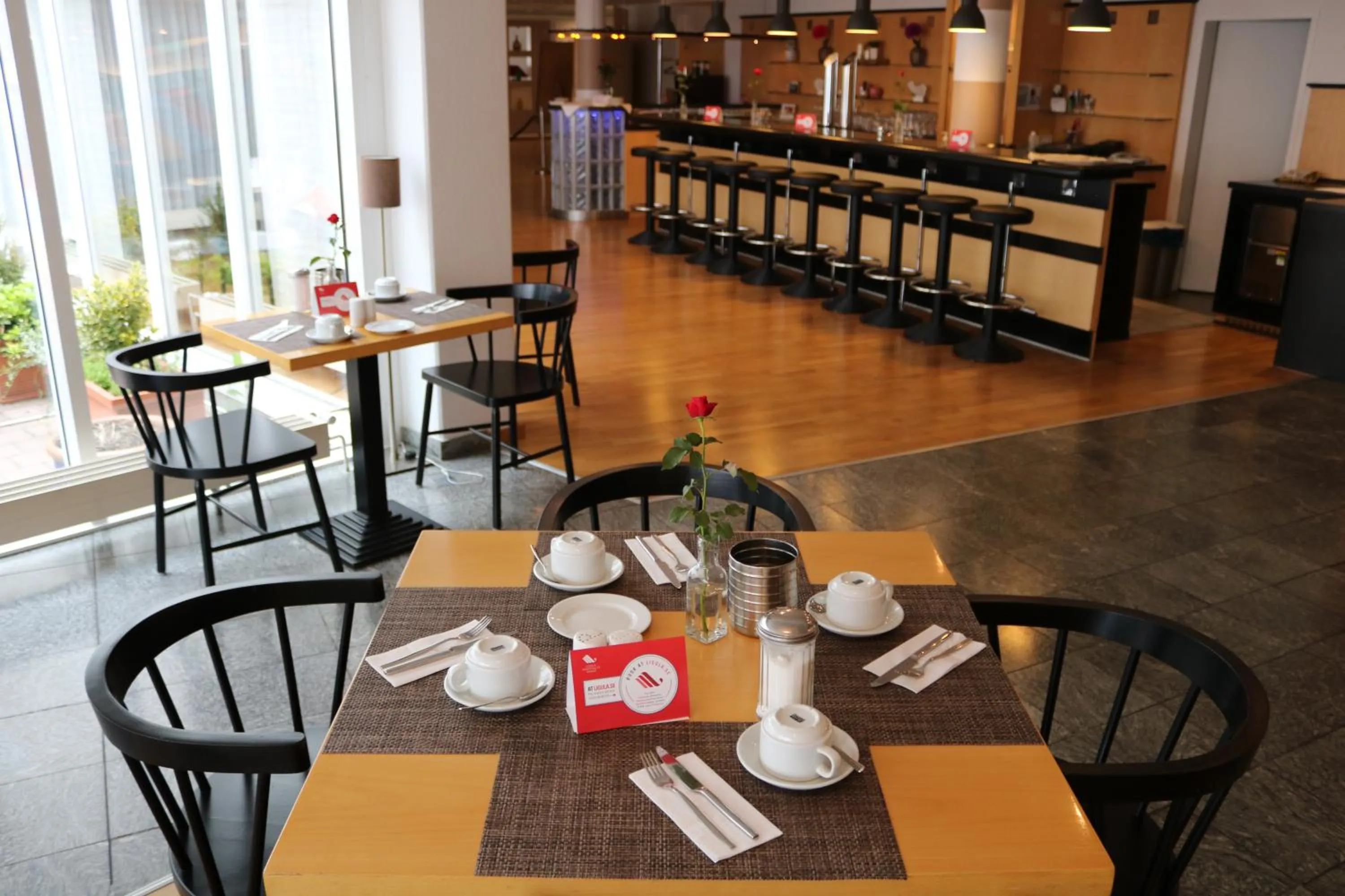 Food and drinks in Good Morning + Leipzig