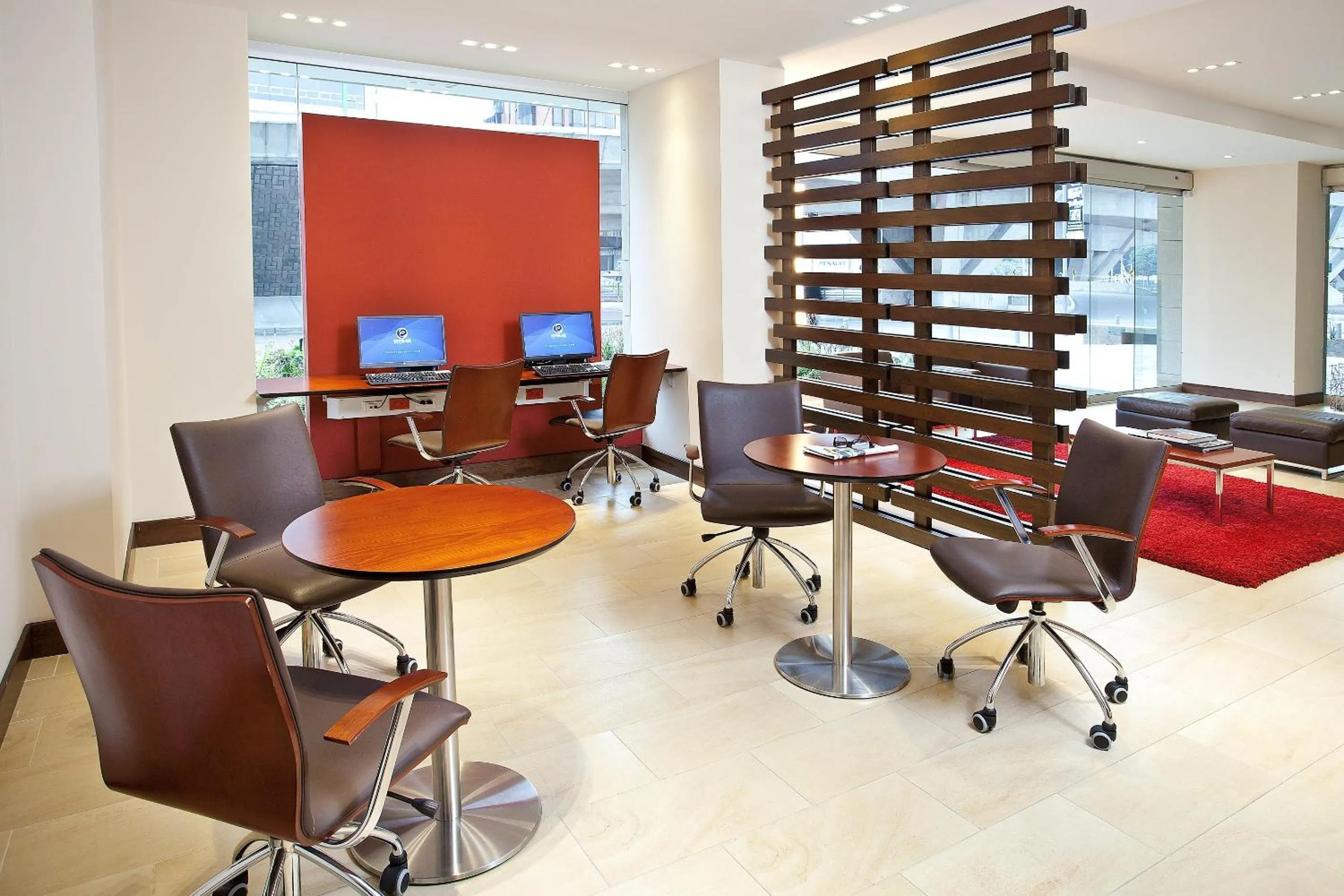 Business facilities in Hotel Estelar Calle 100