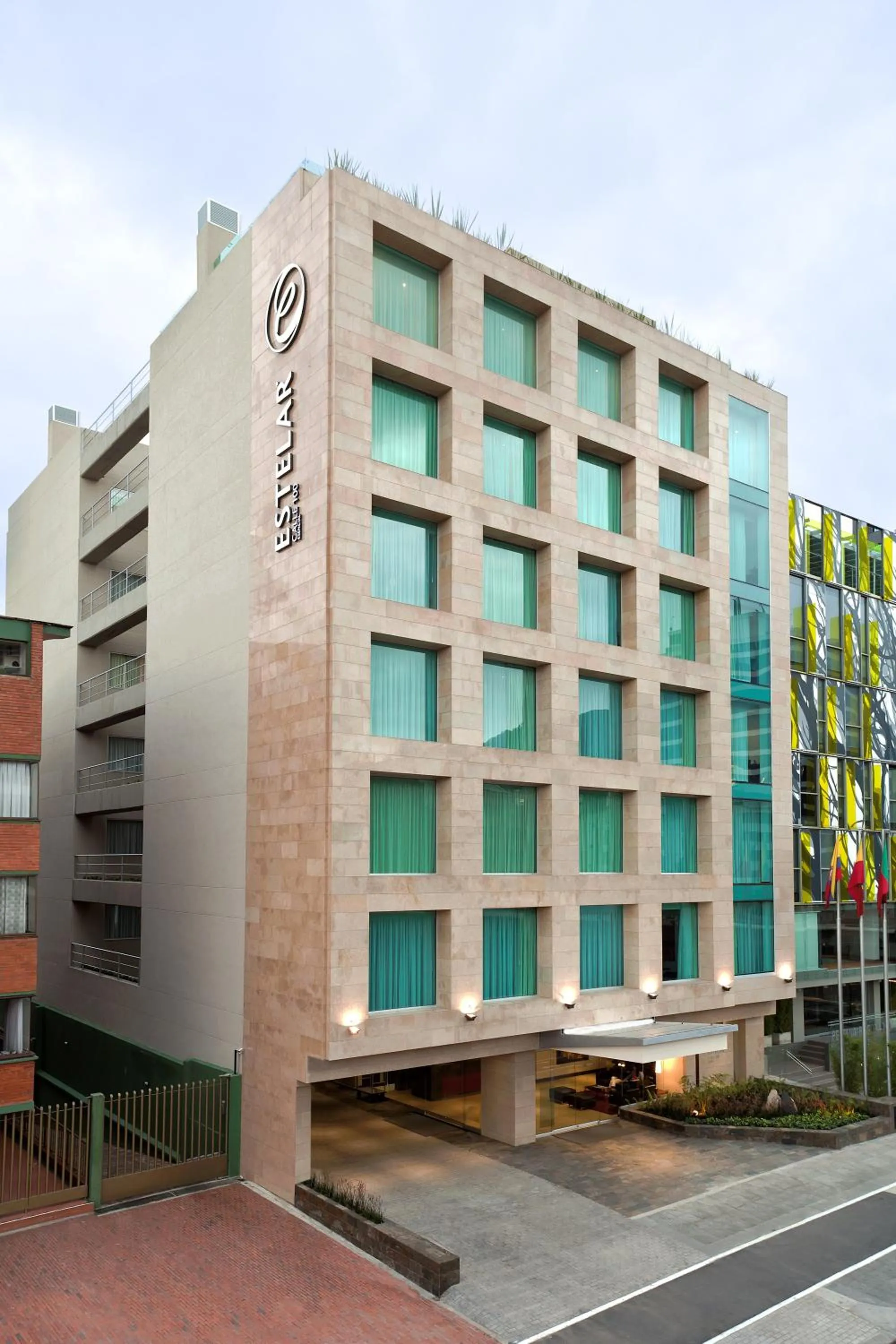 Facade/entrance in Hotel Estelar Calle 100