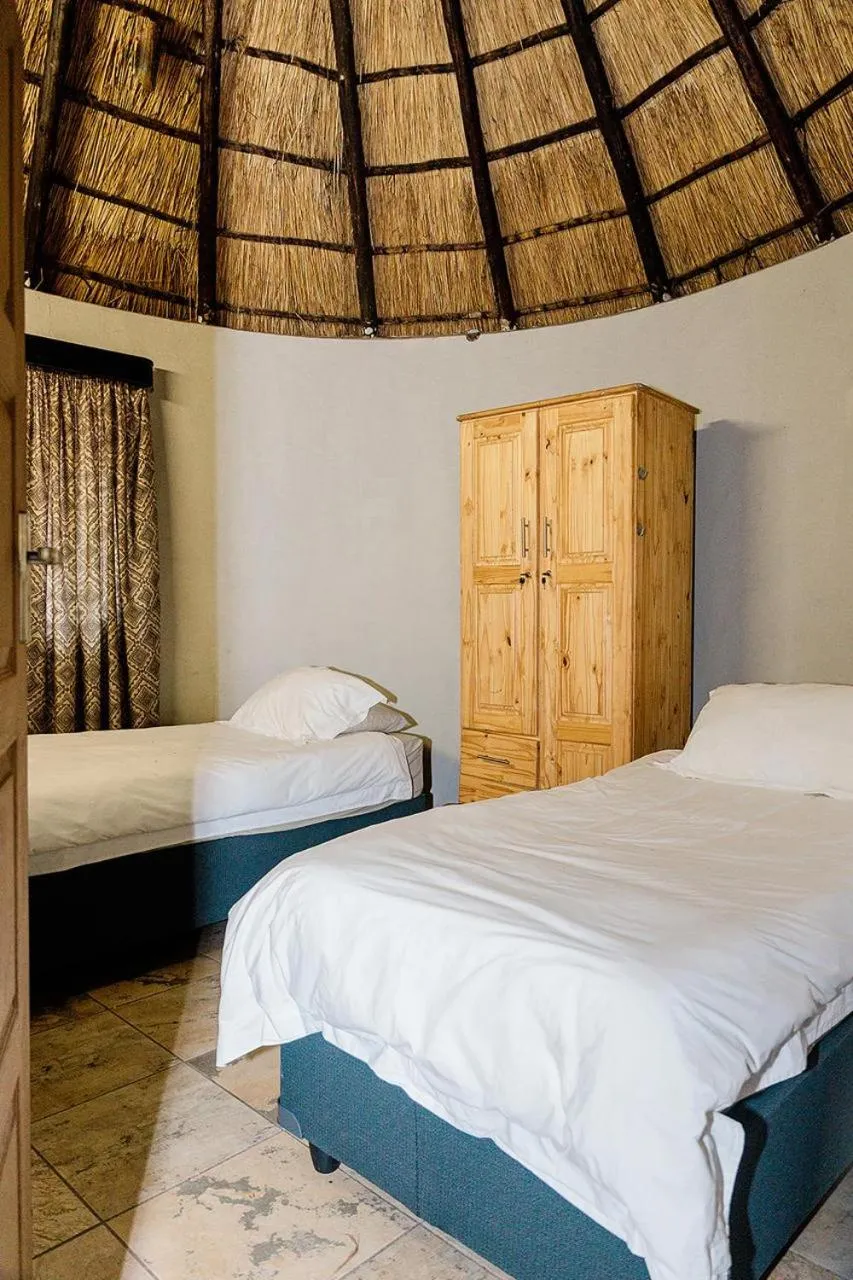 Bed in Mabalel Lodge