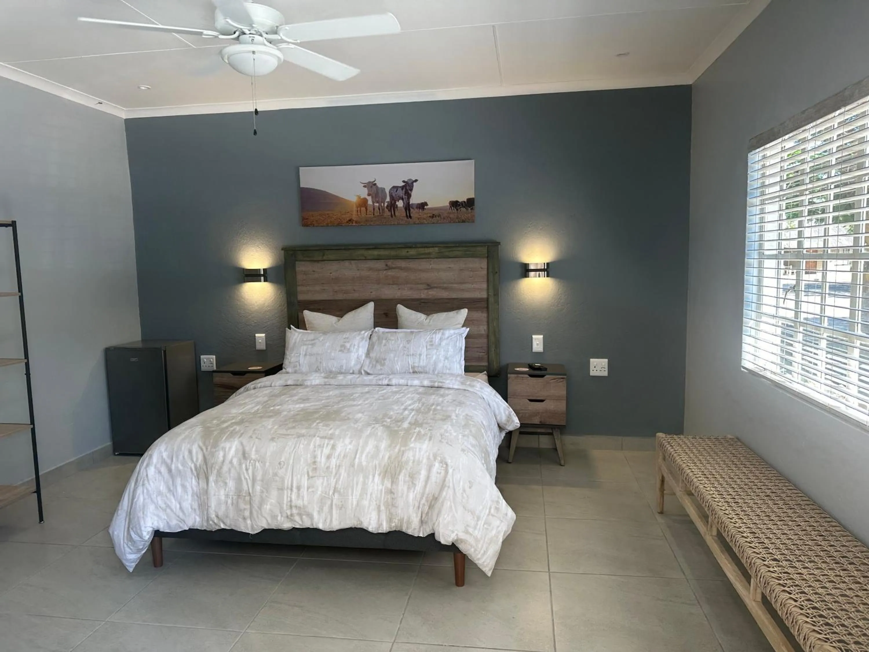 Restaurant/places to eat, Bed in Mabalel Lodge