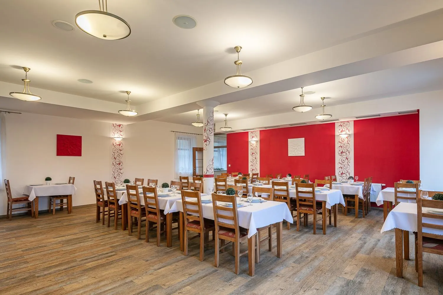 Restaurant/places to eat in Pytloun Wellness Hotel Hasištejn