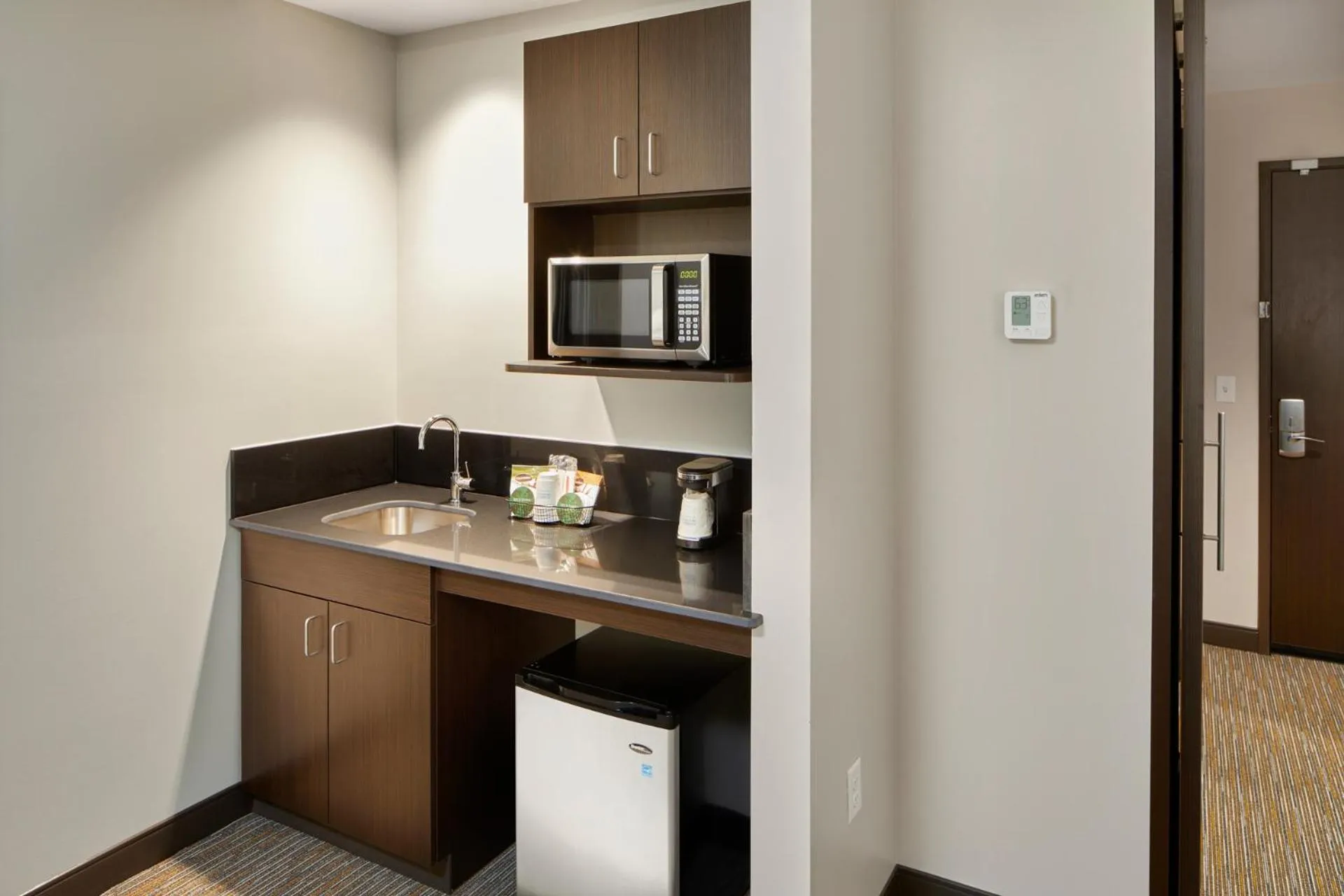 Kitchen or kitchenette in Wingate by Wyndham Hurricane WV