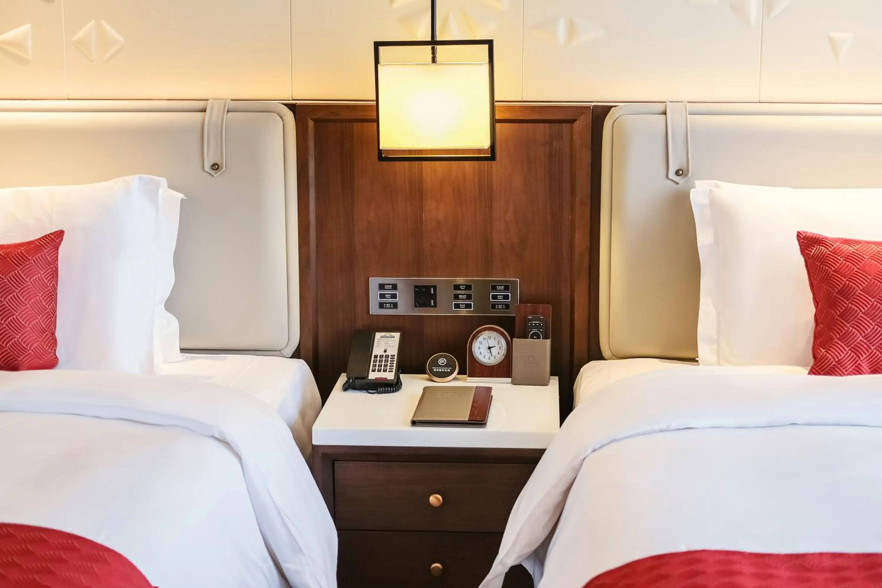 Bed in Days Hotel by Wyndham Binjiang Changsha