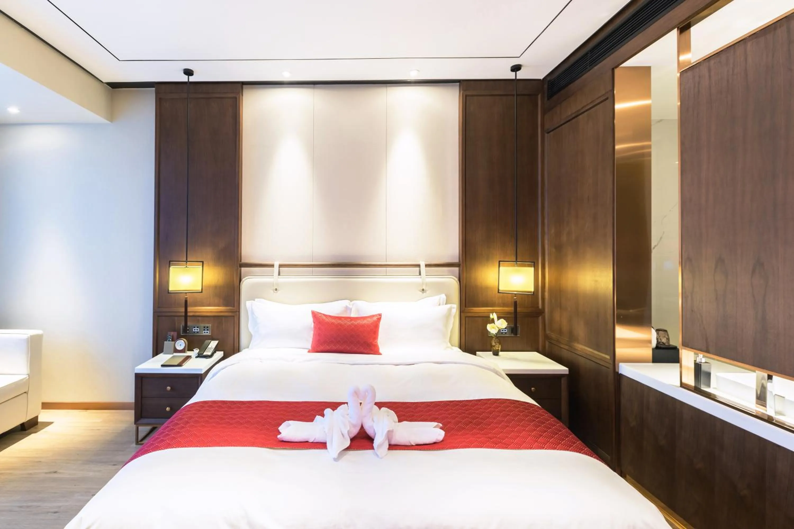 Bed in Days Hotel by Wyndham Binjiang Changsha