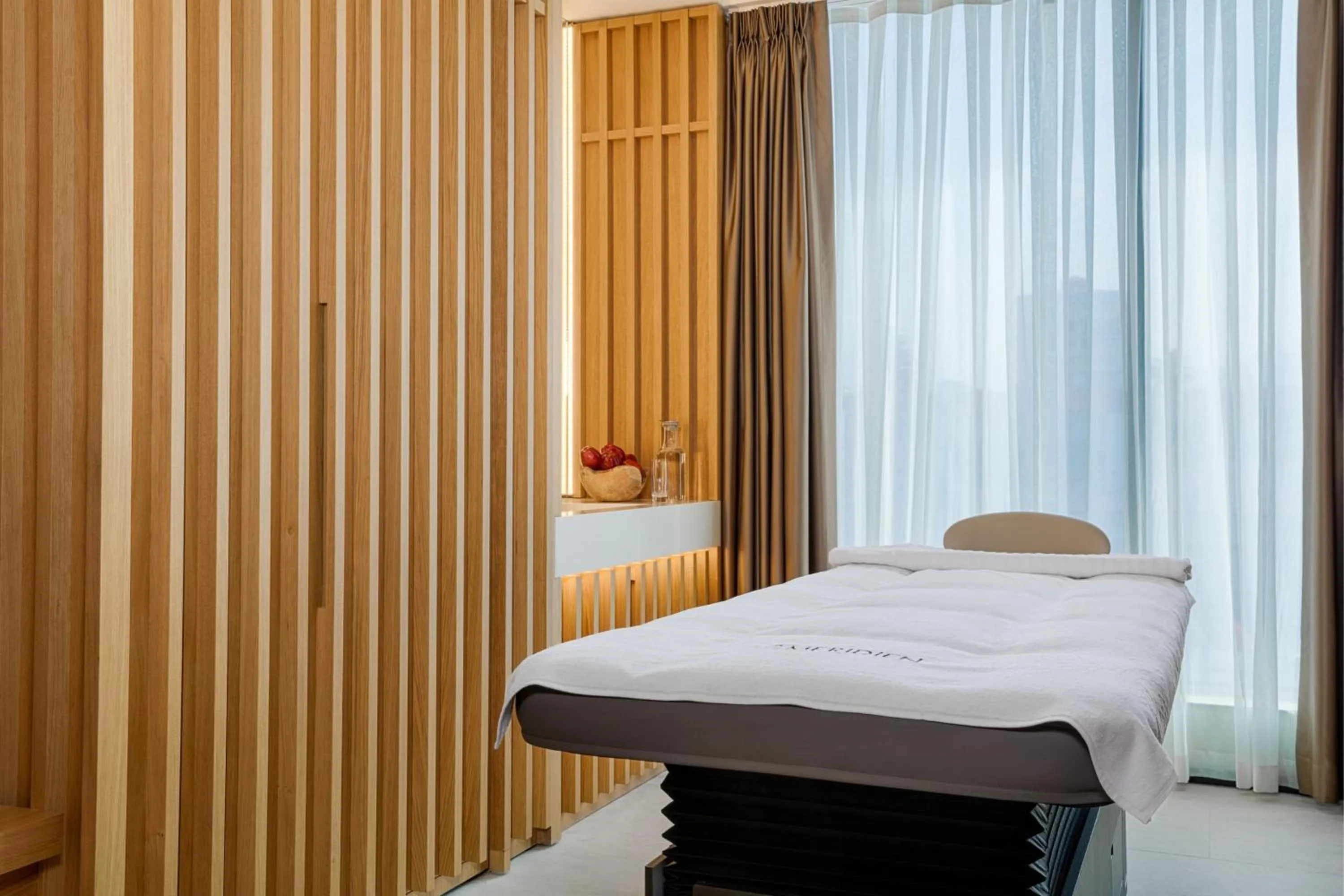 Spa and wellness centre/facilities, Bed in Le Meridien Batumi