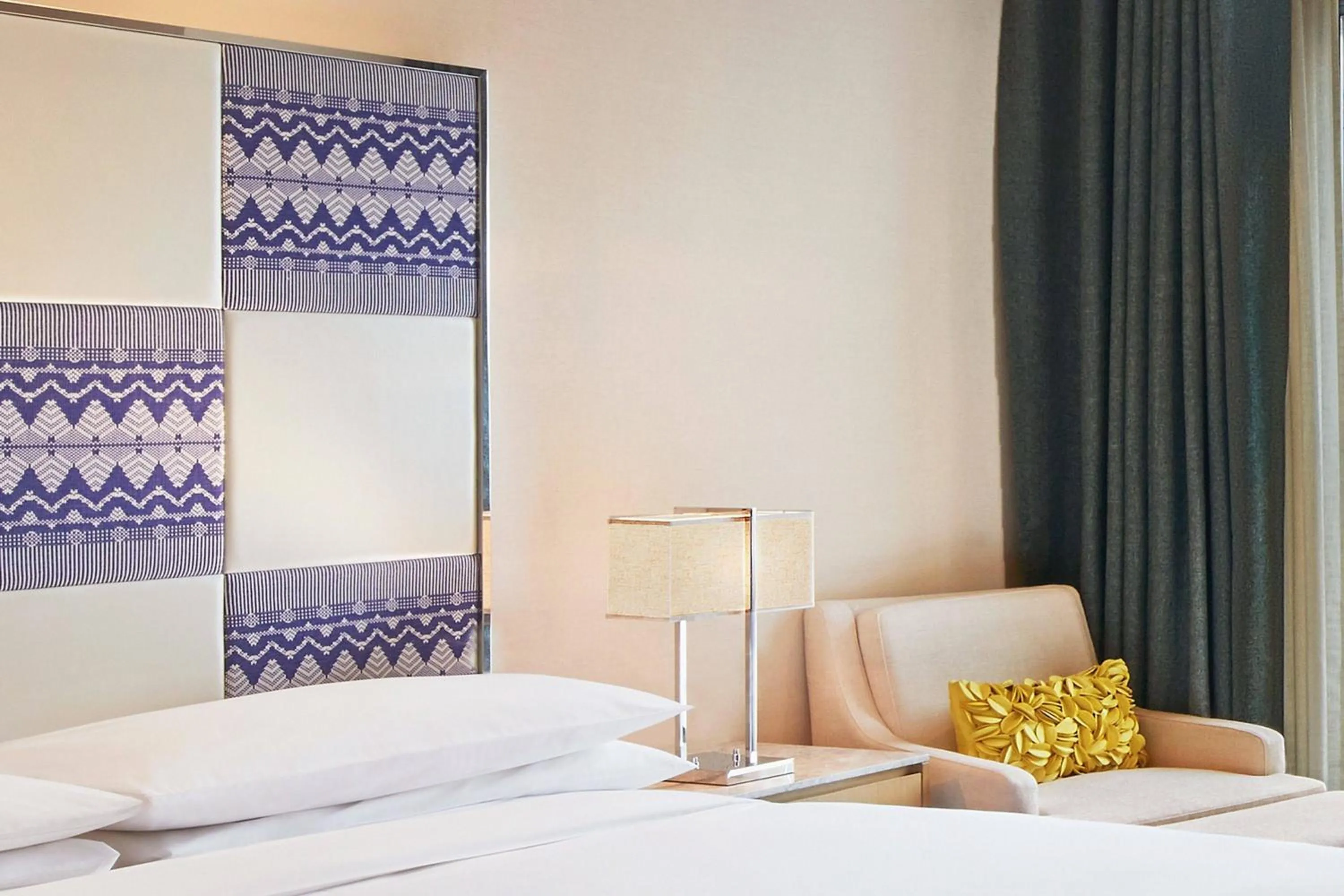 Photo of the whole room, Bed in Renaissance Dhaka Gulshan Hotel