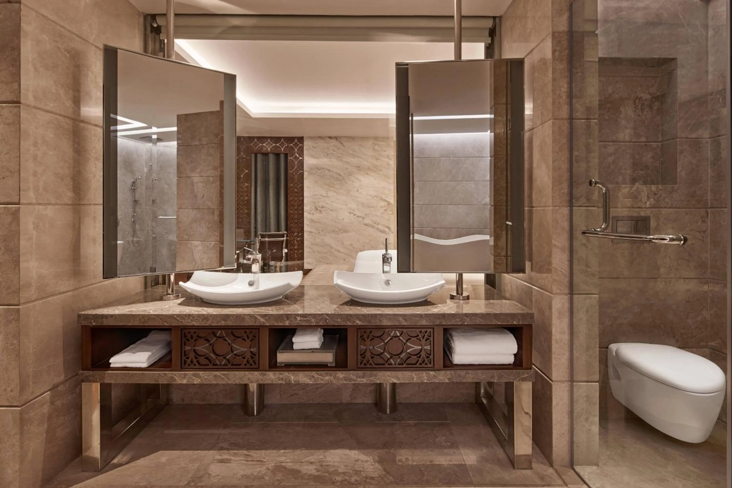 Bathroom in Renaissance Dhaka Gulshan Hotel