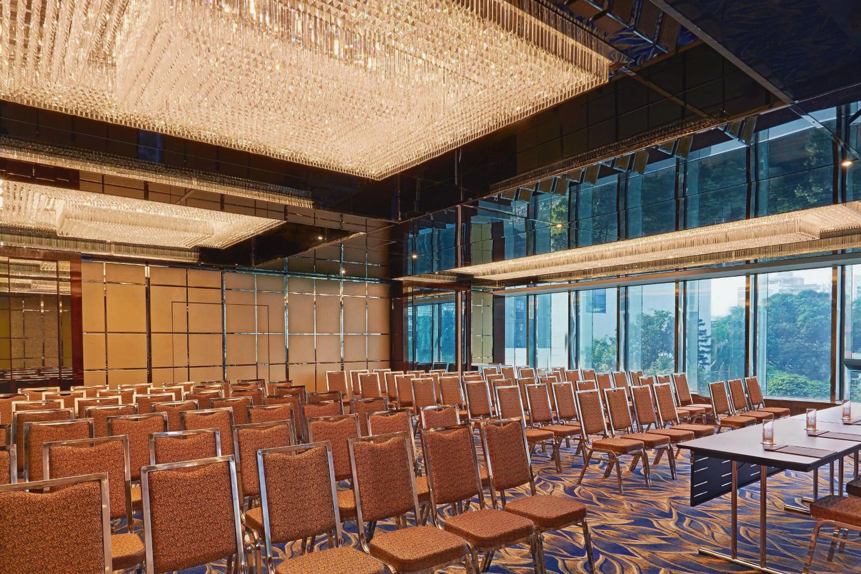 Meeting/conference room in Renaissance Dhaka Gulshan Hotel
