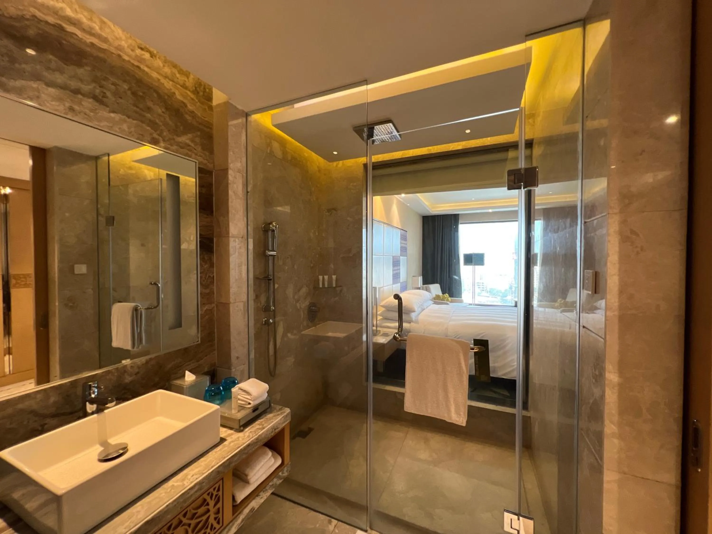 Shower in Renaissance Dhaka Gulshan Hotel