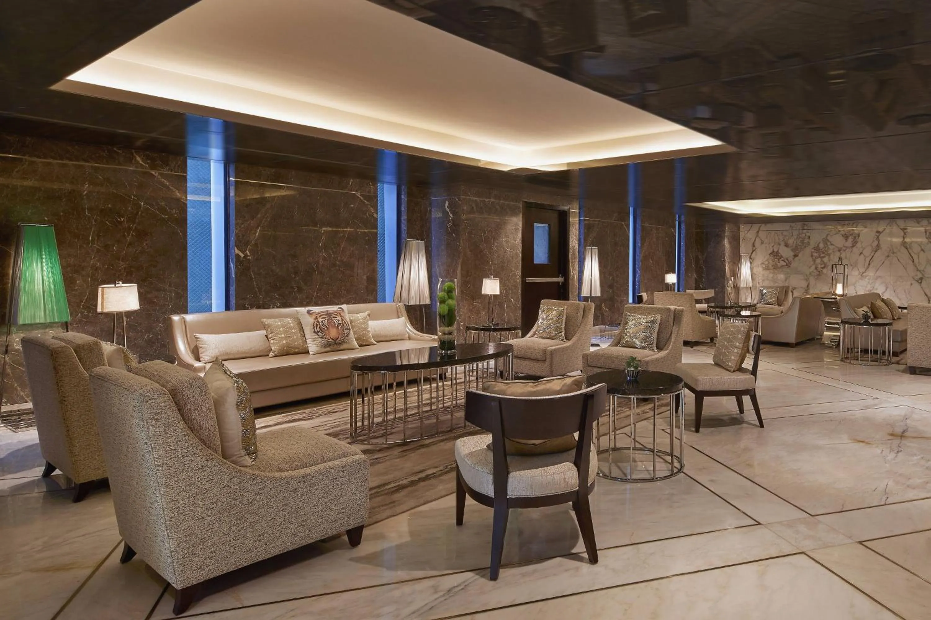 Lobby or reception in Renaissance Dhaka Gulshan Hotel