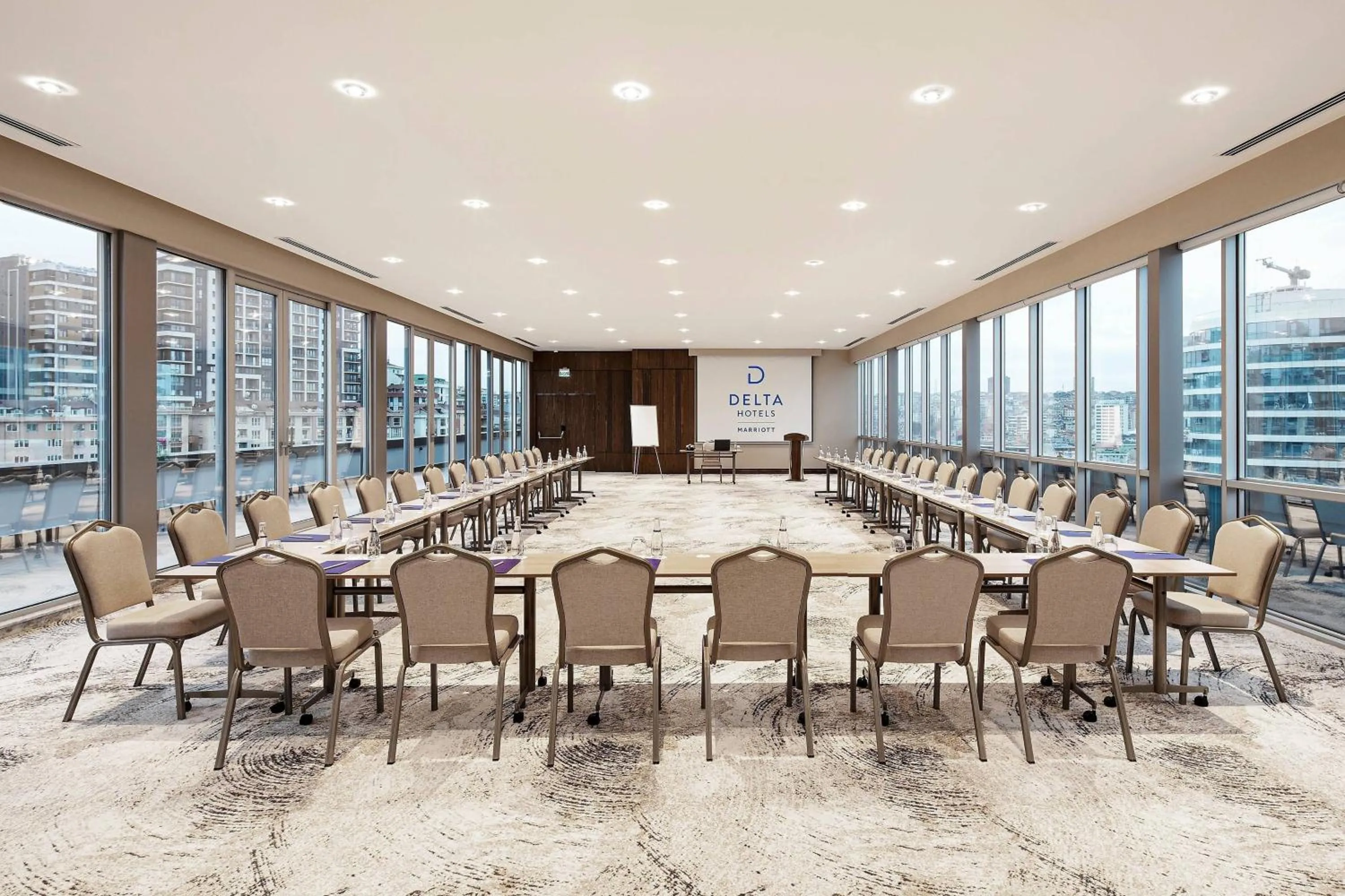 Meeting/conference room in Delta Hotels by Marriott Istanbul Vadi