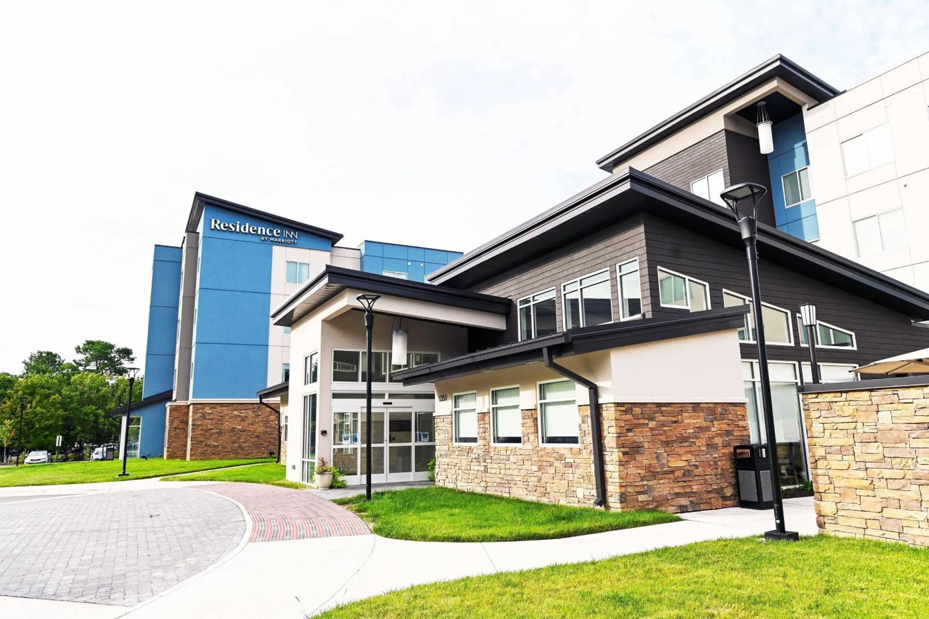 Property building in Residence Inn Richmond