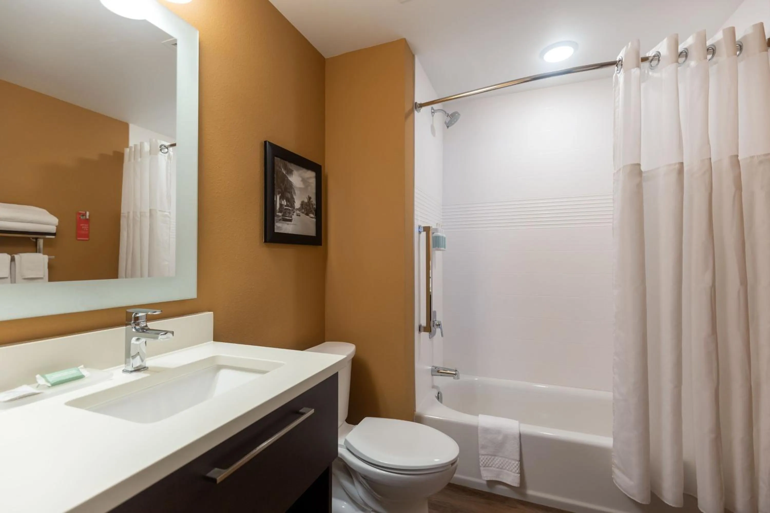 Bathroom in TownePlace Suites by Marriott Naples