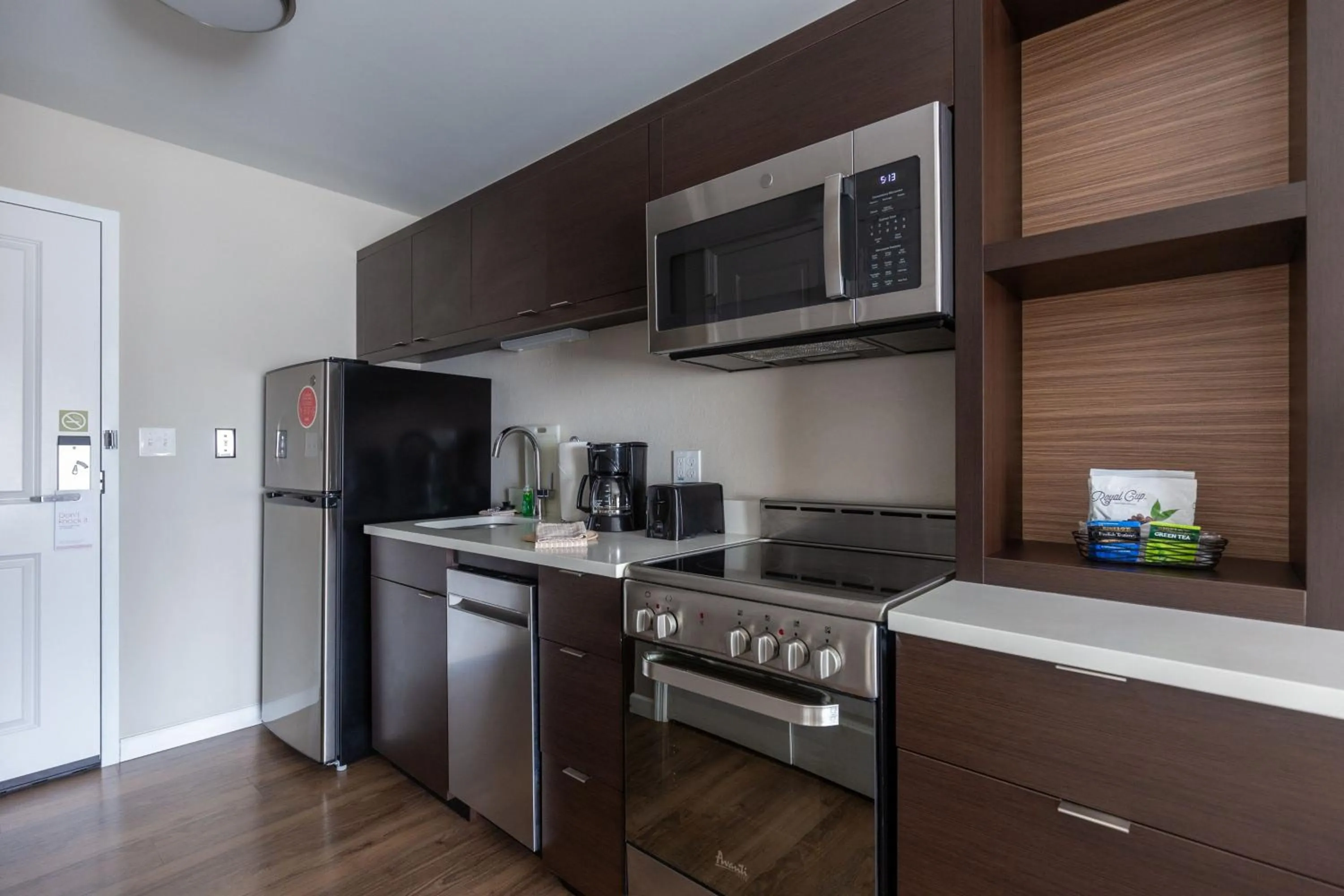 Kitchen or kitchenette in TownePlace Suites by Marriott Naples