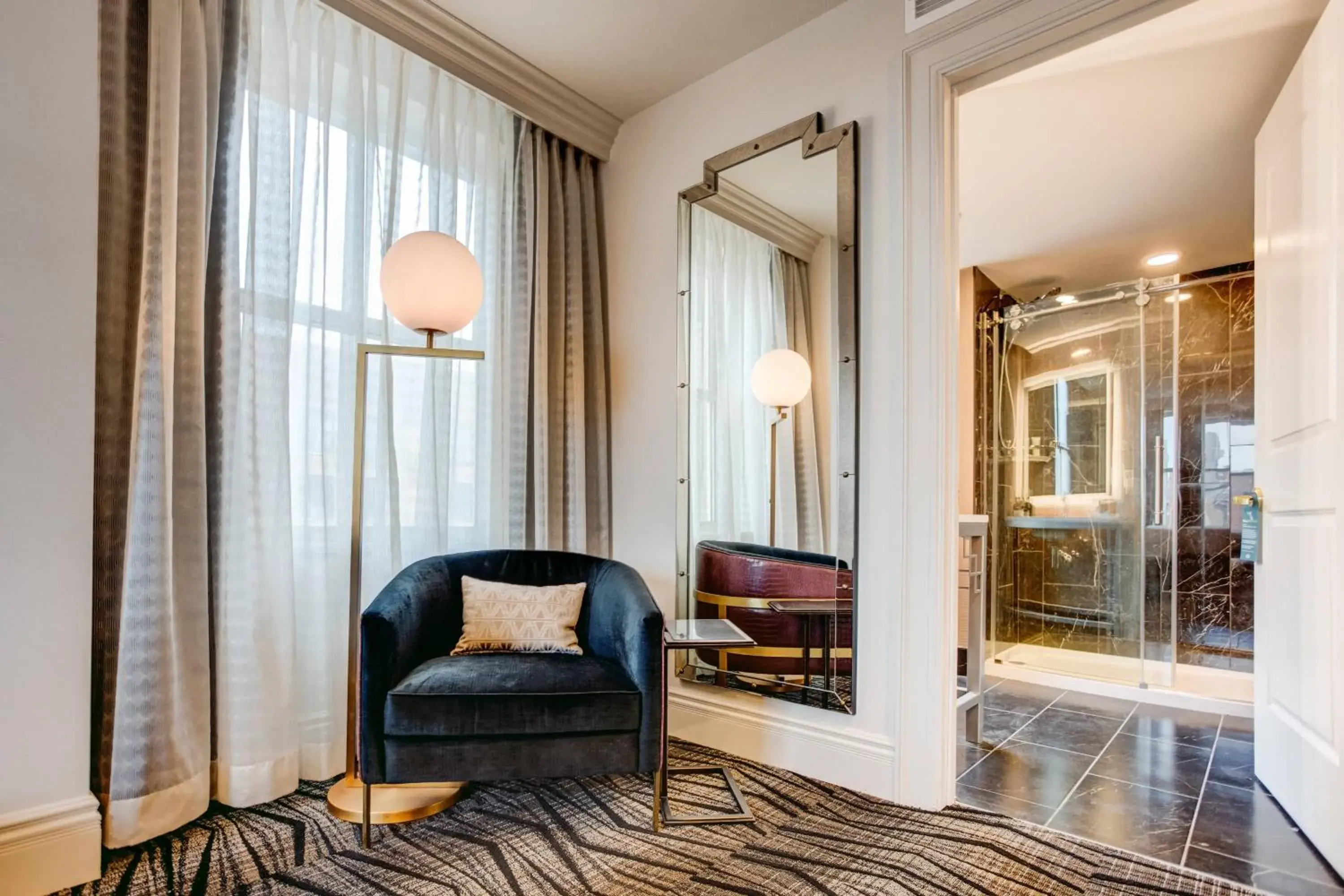 King Room with Roll-In Shower - Mobility and Hearing Accessible in The Warrior Hotel, Autograph Collection King Room with Roll-In Shower - Mobility and Hearing Accessible in The Warrior Hotel, Autograph Collection