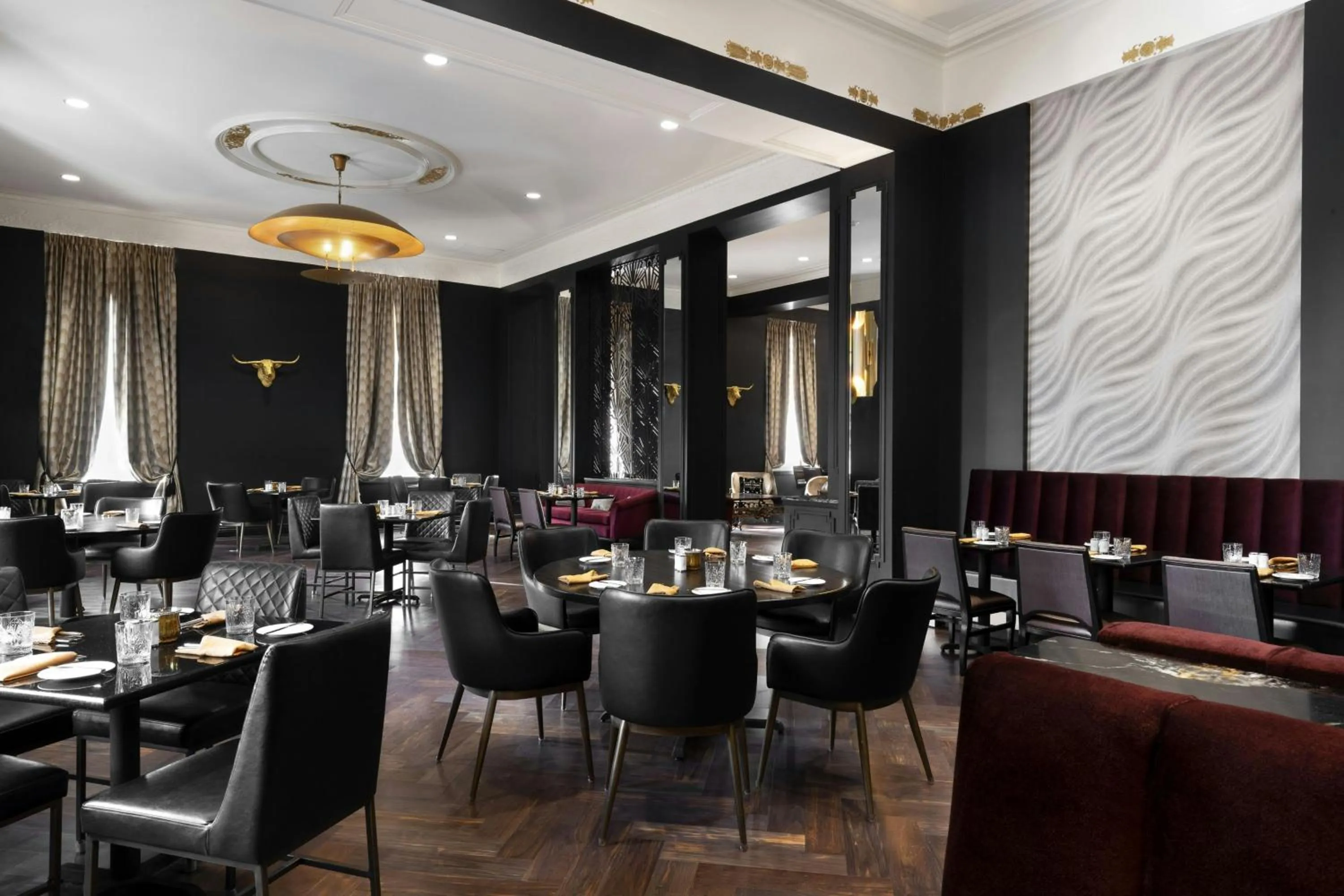 Restaurant/places to eat in The Warrior Hotel, Autograph Collection