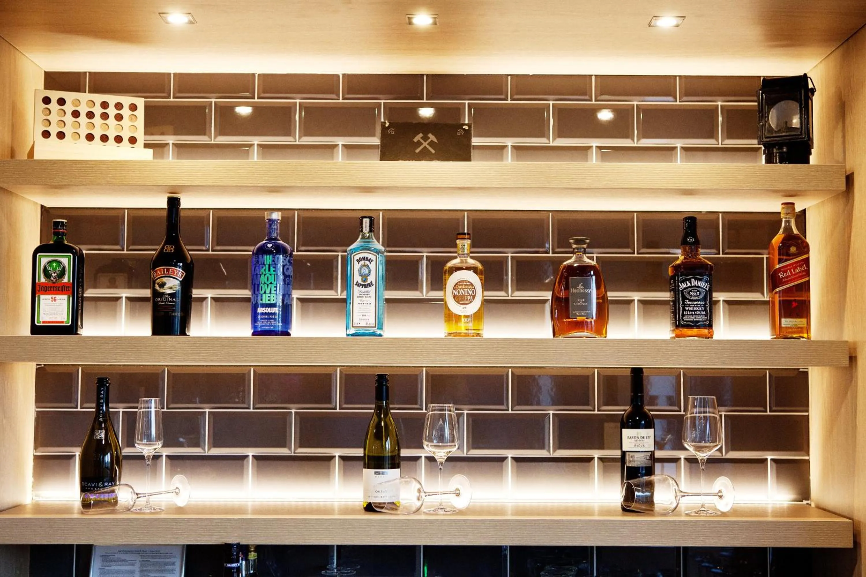 Lounge or bar in Holiday Inn Express - Darmstadt by IHG