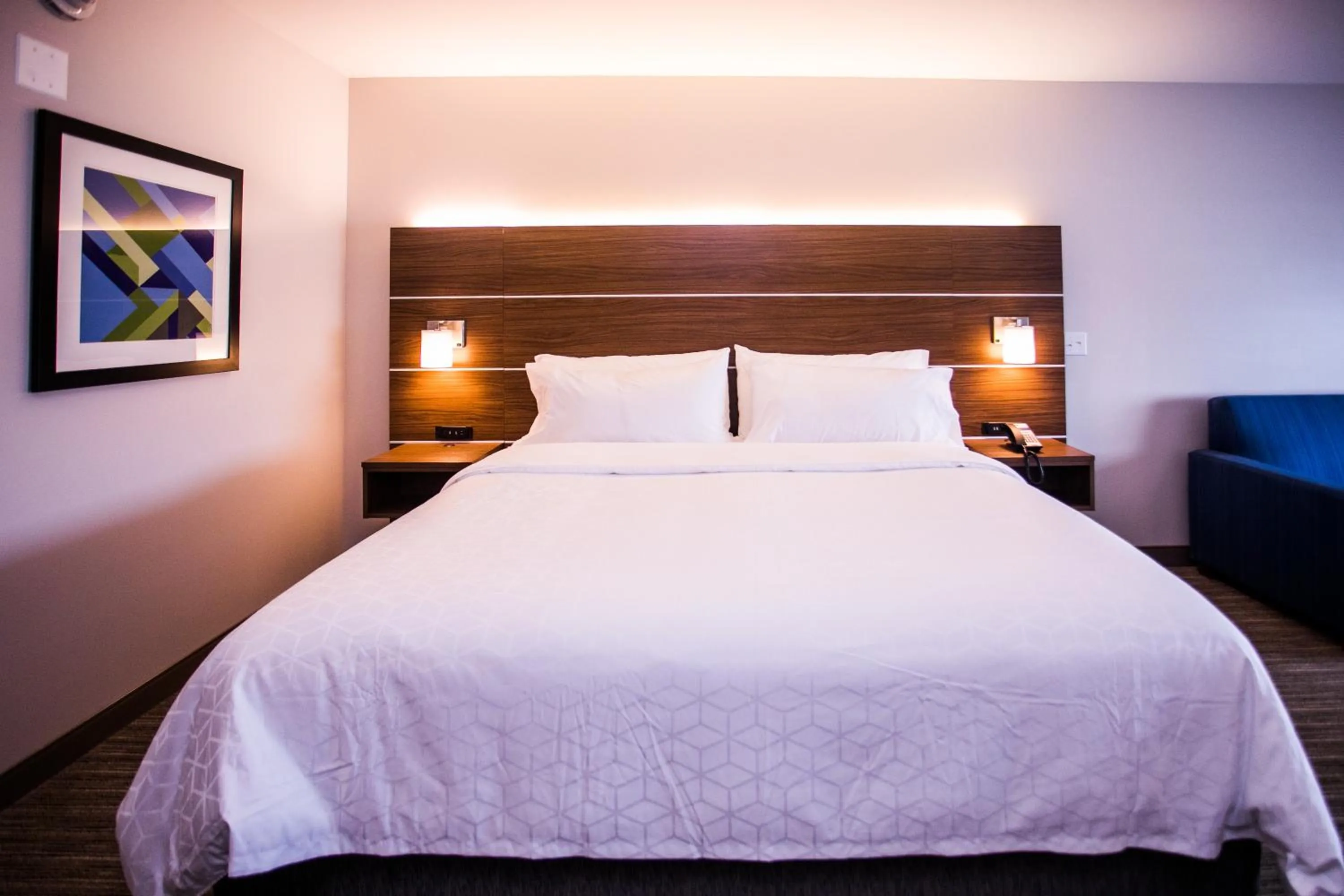 Bed in Holiday Inn Express & Suites Rehoboth Beach by IHG