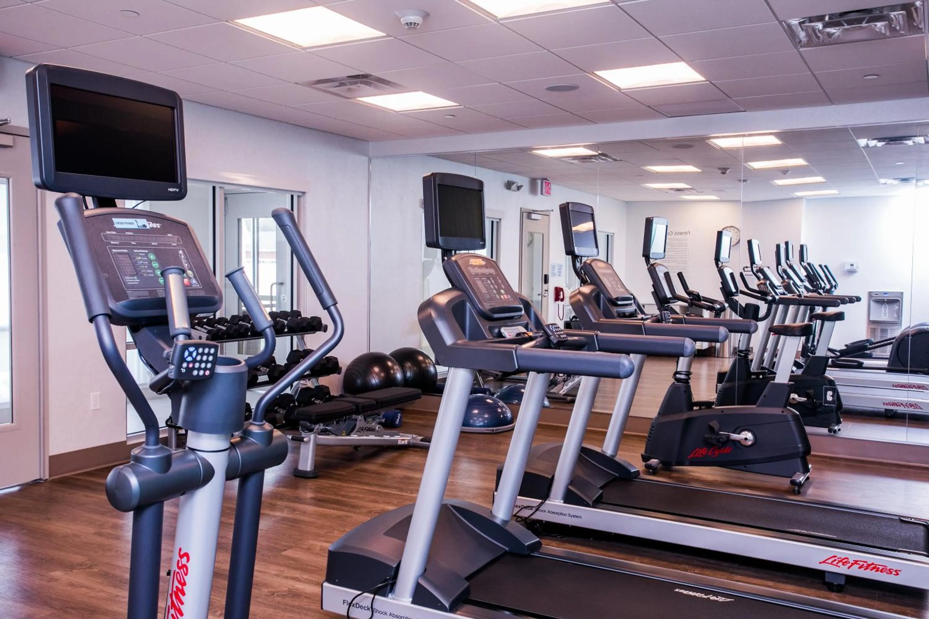 Fitness centre/facilities in Holiday Inn Express & Suites Rehoboth Beach by IHG