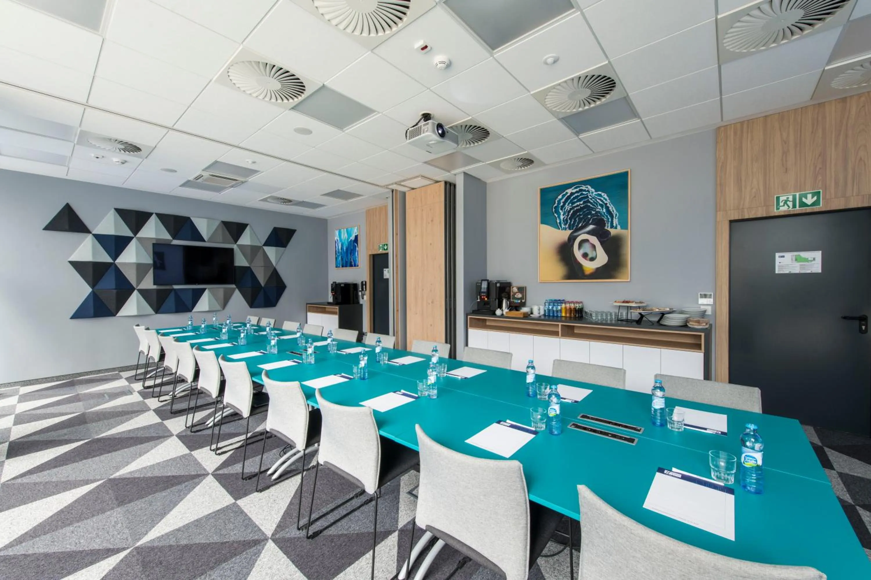 Meeting/conference room in Holiday Inn Express Warsaw - Mokotow by IHG