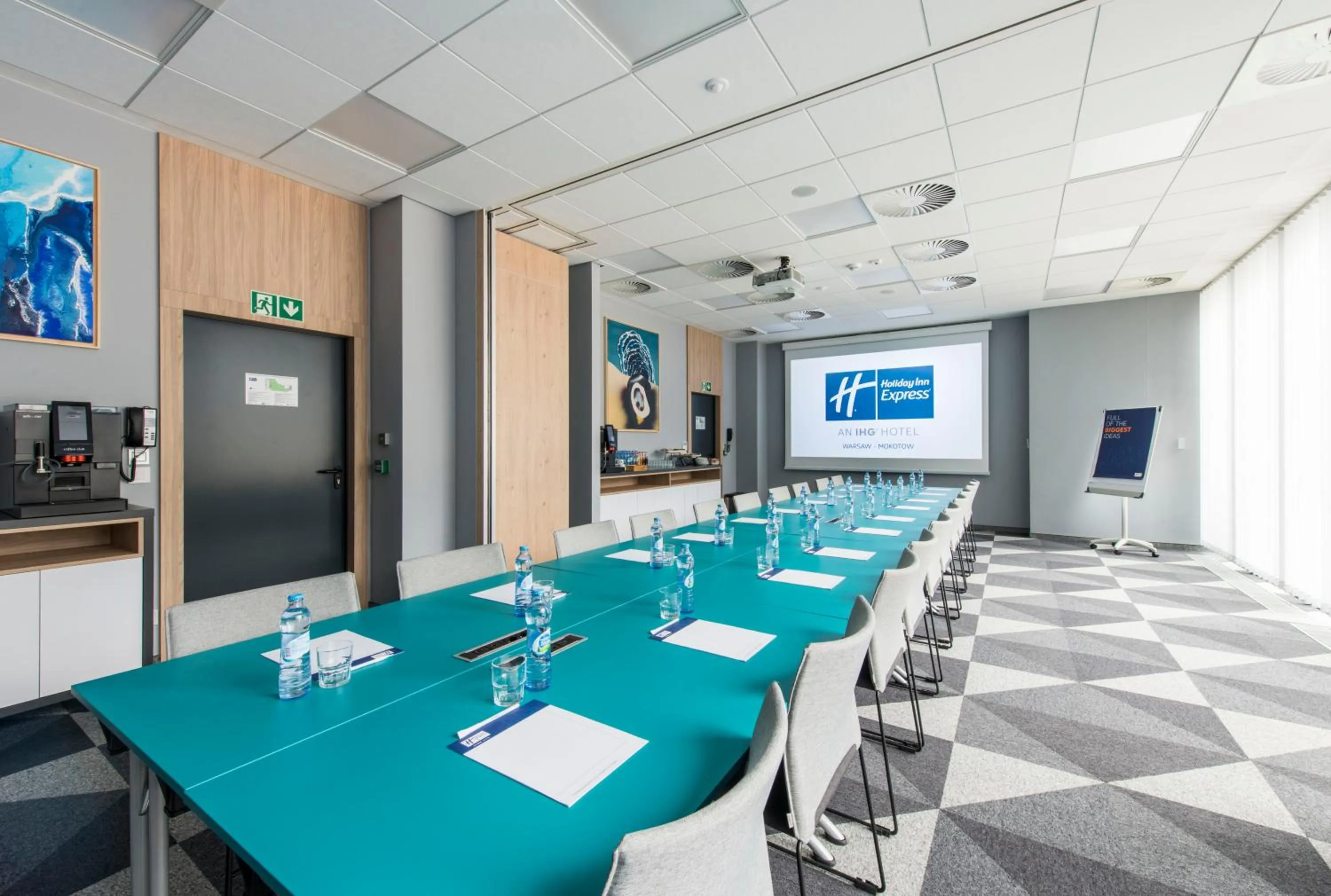 Meeting/conference room in Holiday Inn Express Warsaw - Mokotow by IHG