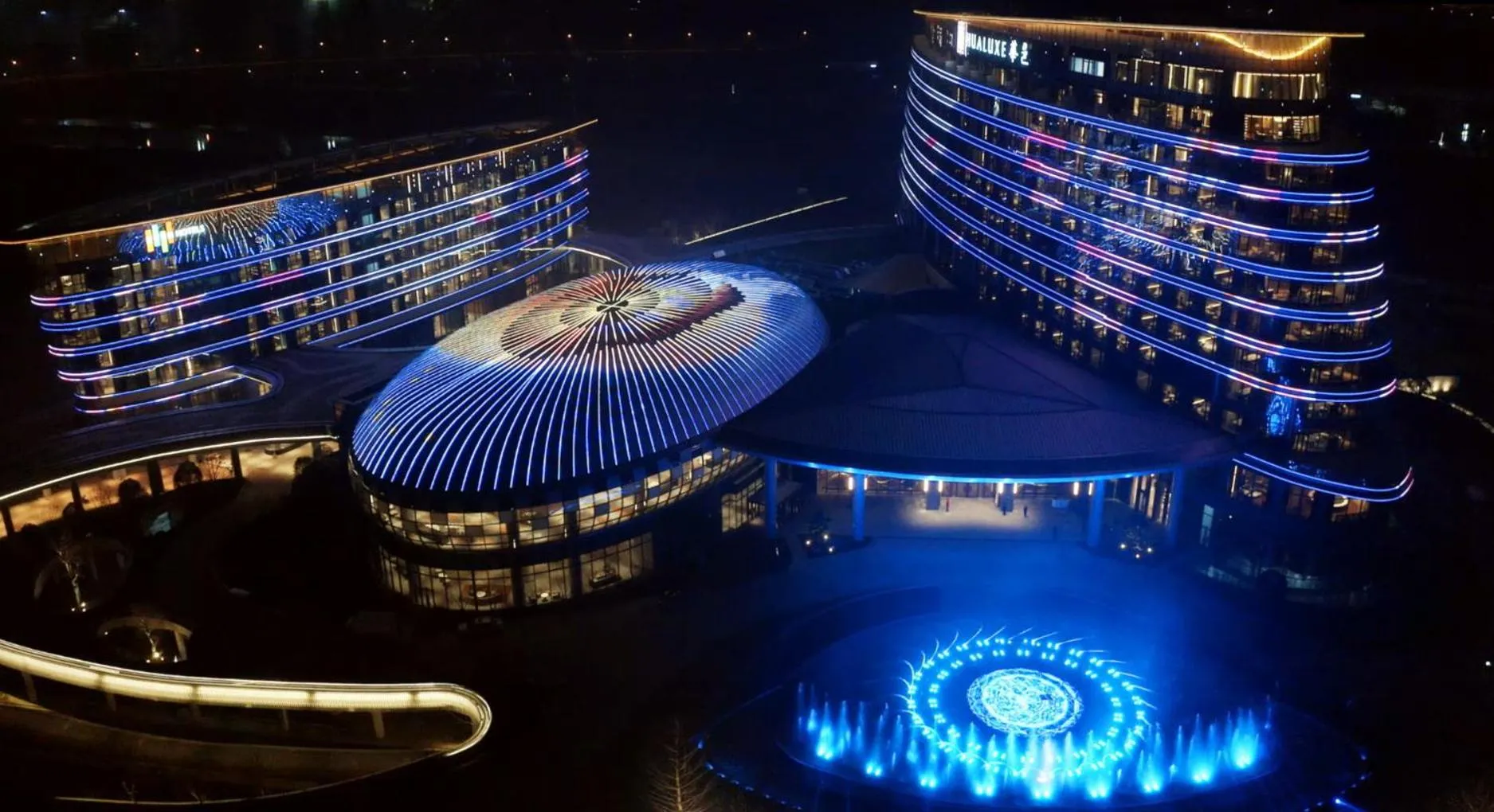 Bird's eye view in EVEN Hotel Nanjing Yangtze River by IHG