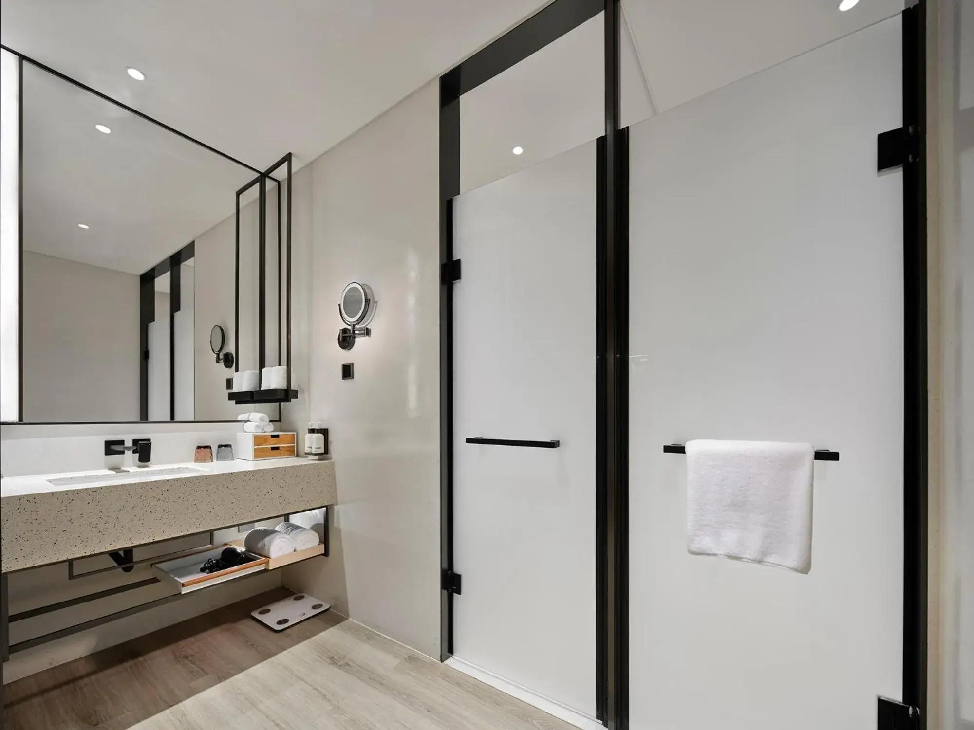 Standard Room in EVEN Hotel Nanjing Yangtze River by IHG Standard Room in EVEN Hotel Nanjing Yangtze River by IHG