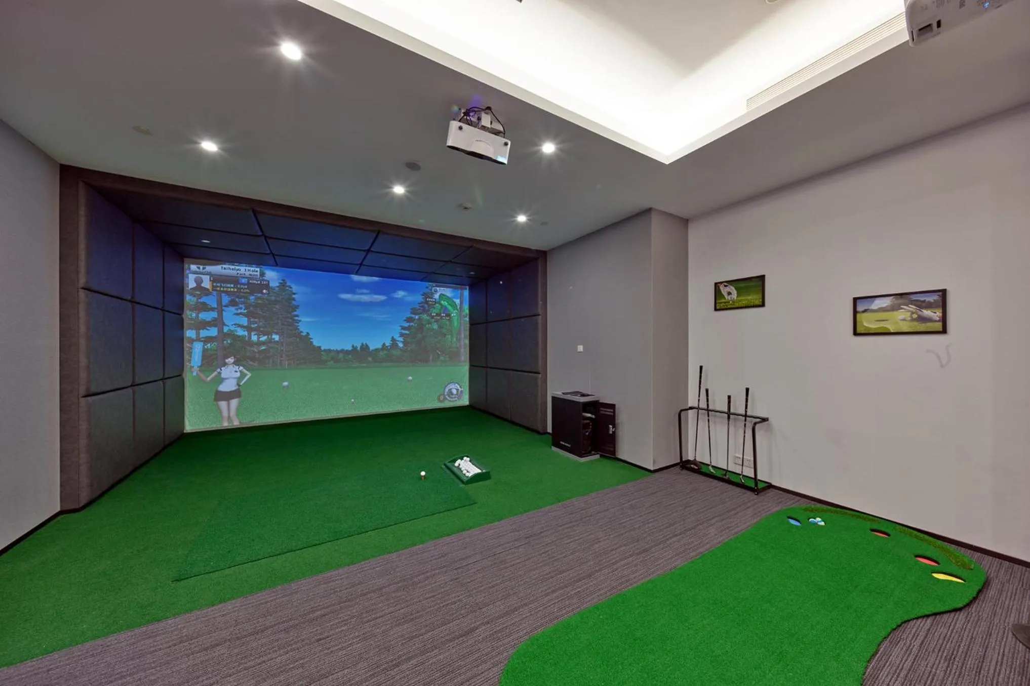 Fitness centre/facilities in EVEN Hotel Nanjing Yangtze River by IHG