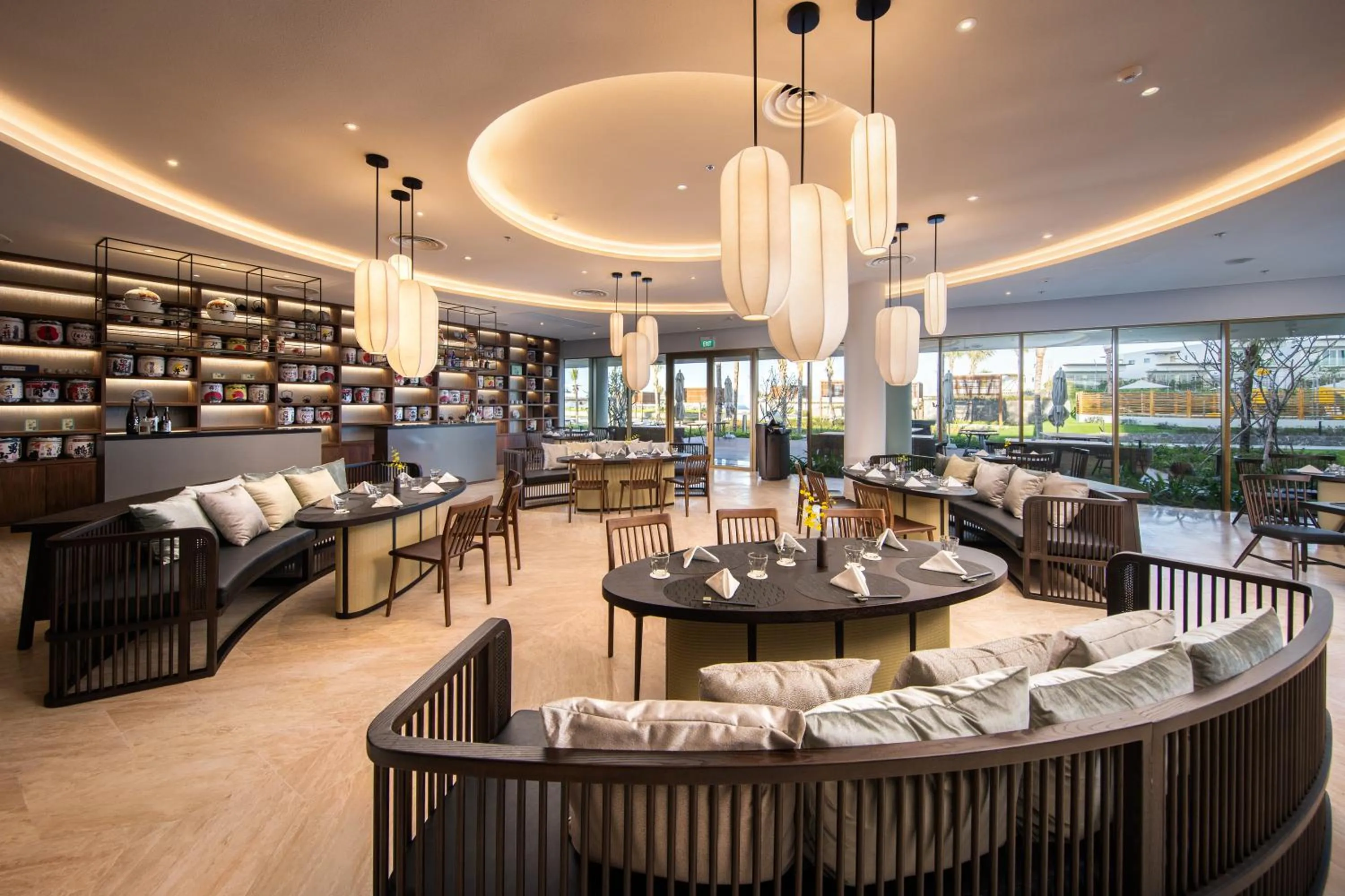 Restaurant/places to eat in Alma Resort Cam Ranh