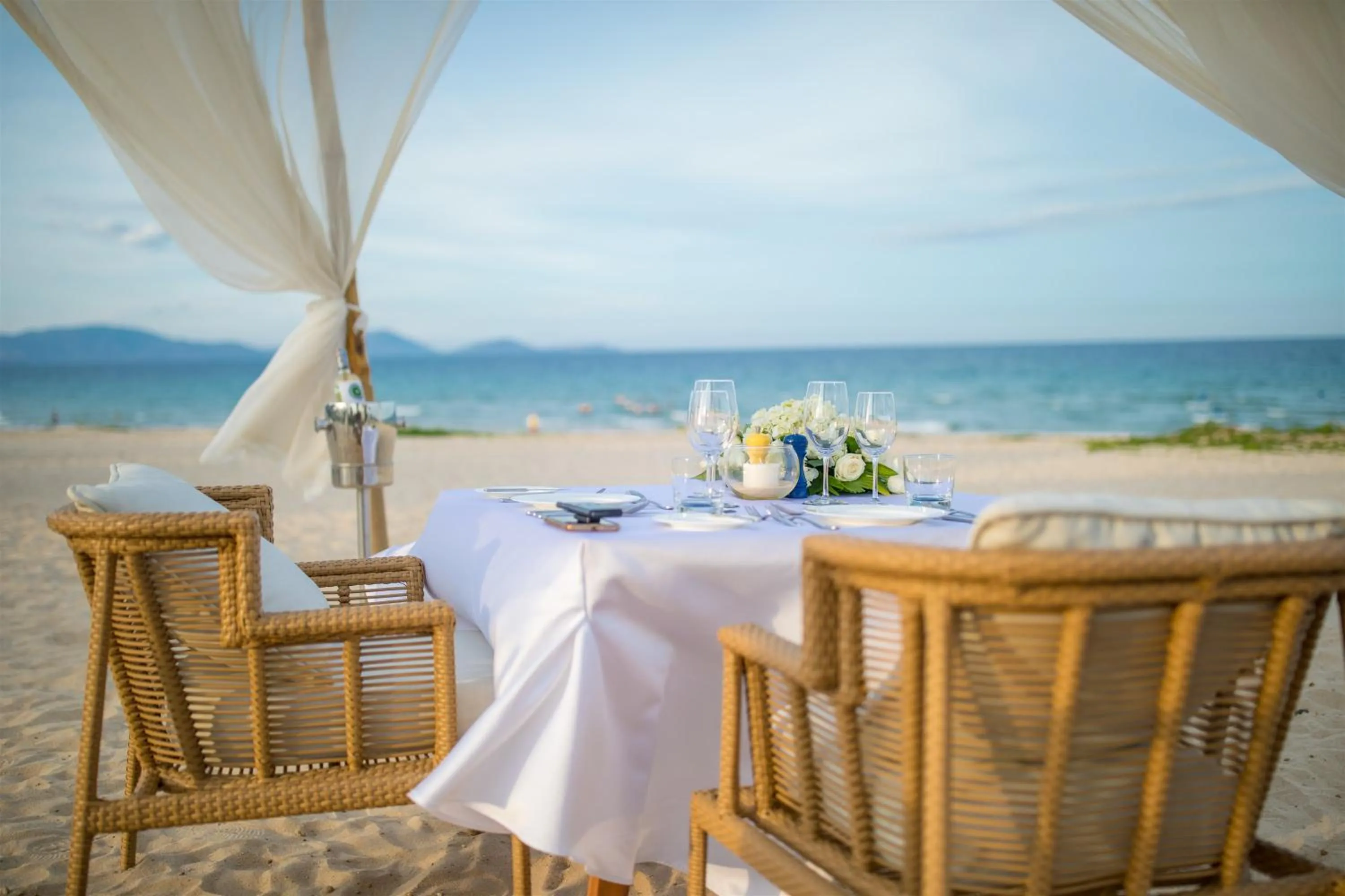 Restaurant/places to eat in Alma Resort Cam Ranh