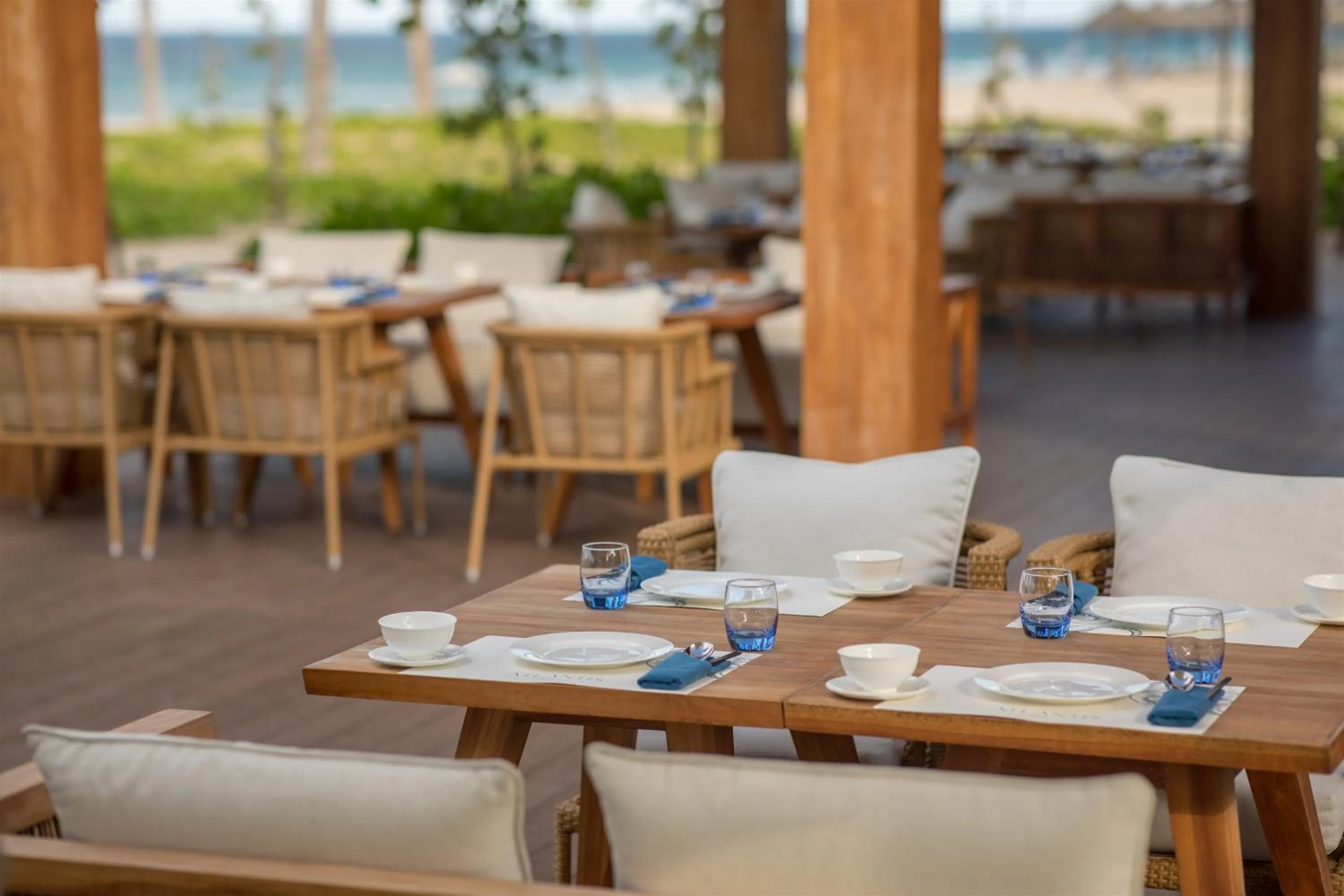 Restaurant/places to eat in Alma Resort Cam Ranh