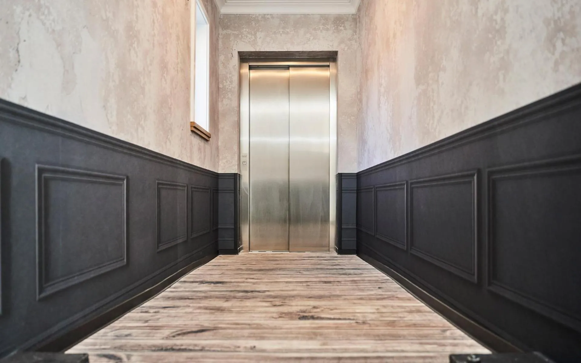 elevator in Das Landhotel am Trätzhof Fulda