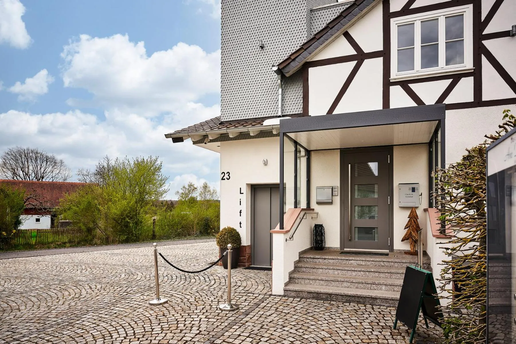 Property building in Das Landhotel am Trätzhof Fulda