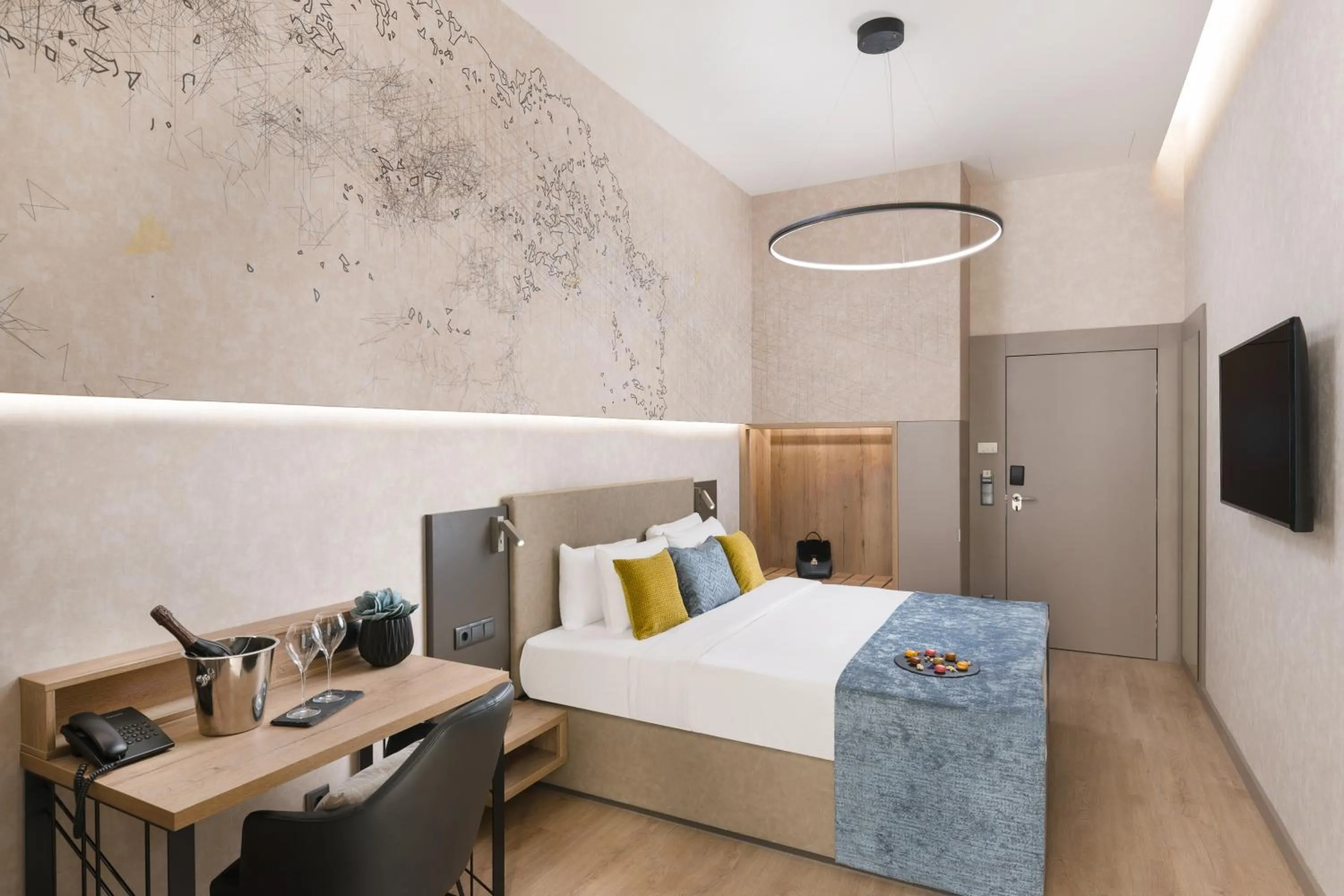 Photo of the whole room, Bed in Hotel Vision Budapest by Continental Group