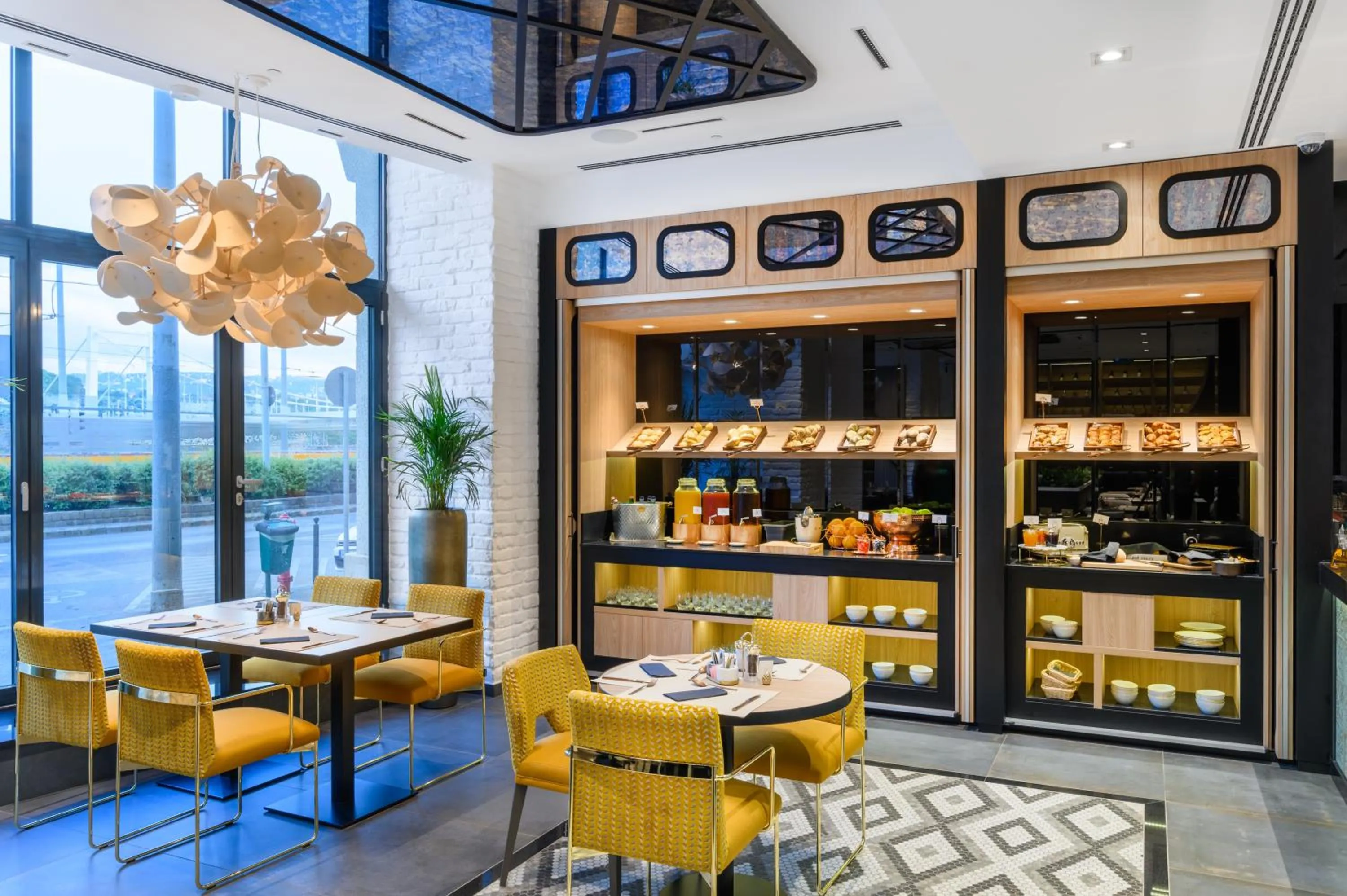 Breakfast in Hotel Vision Budapest by Continental Group