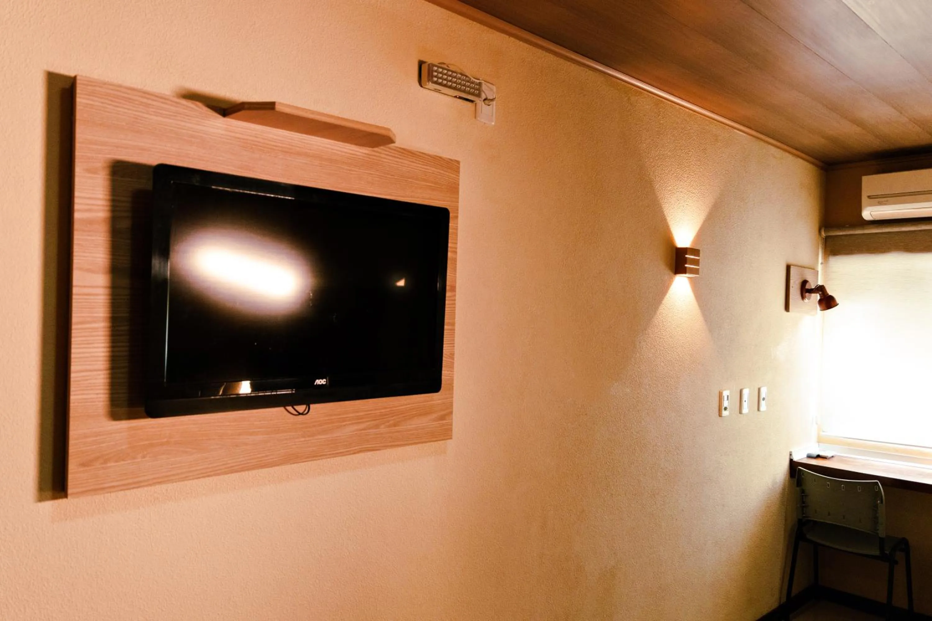 TV and multimedia in Pousada Costa Doce