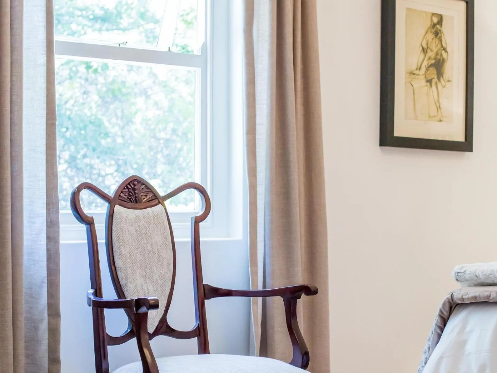 Decorative detail in Maison Montagne